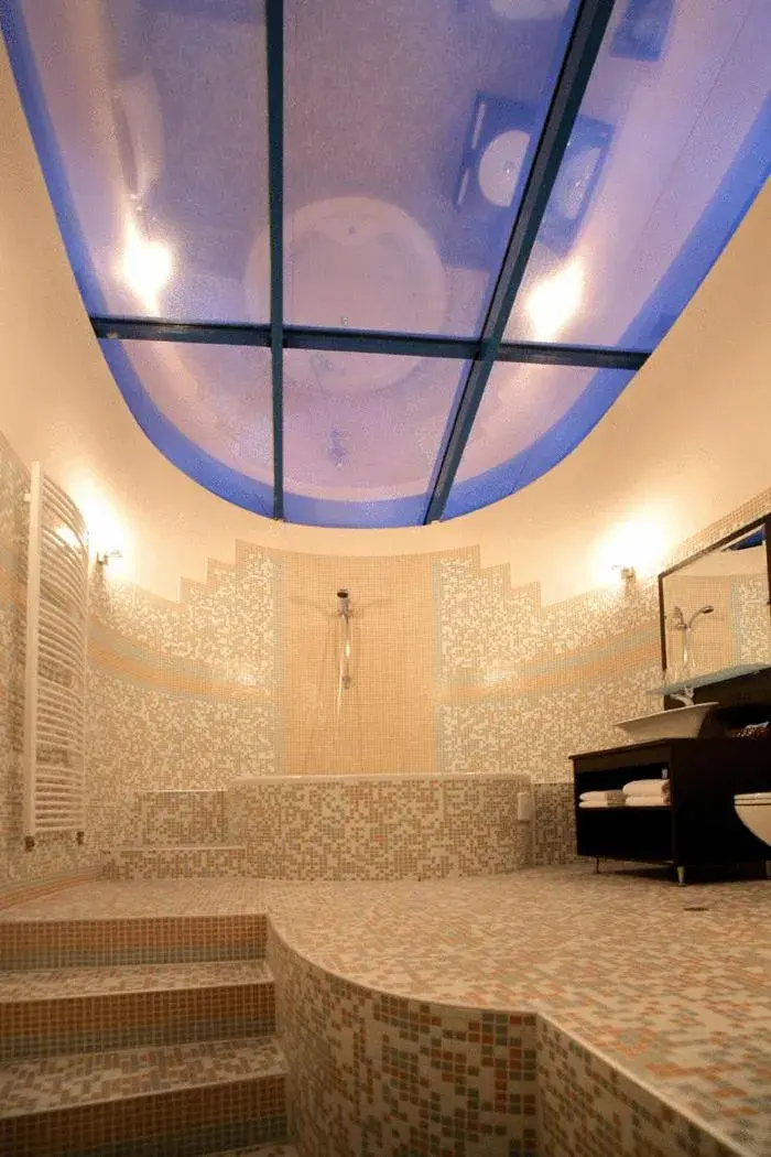 Deluxe Apartment in Riverside Family Hotel Deluxe Apartment in Riverside Family Hotel