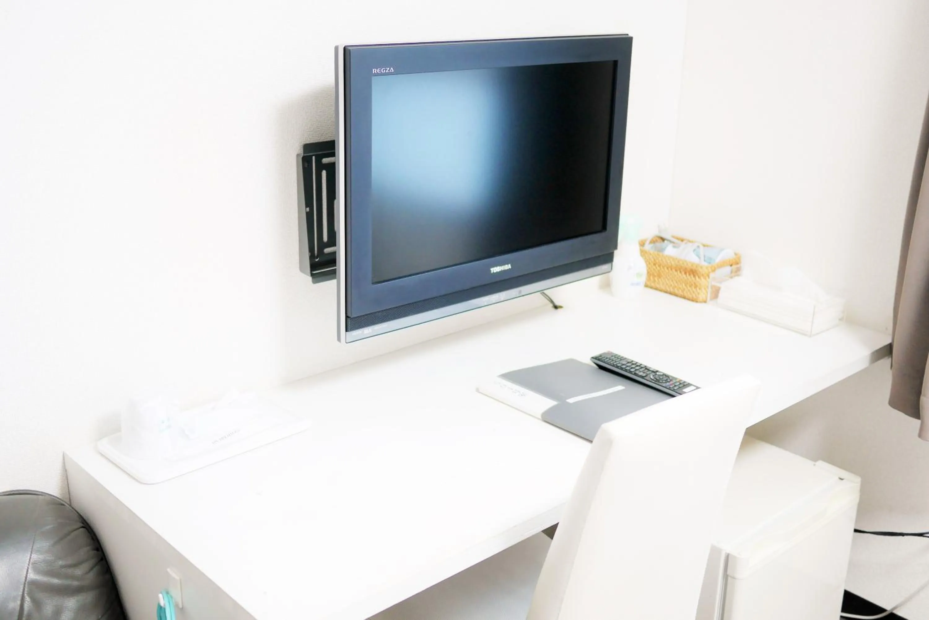 TV and multimedia, TV/Entertainment Center in Hiroshima Peace Hotel