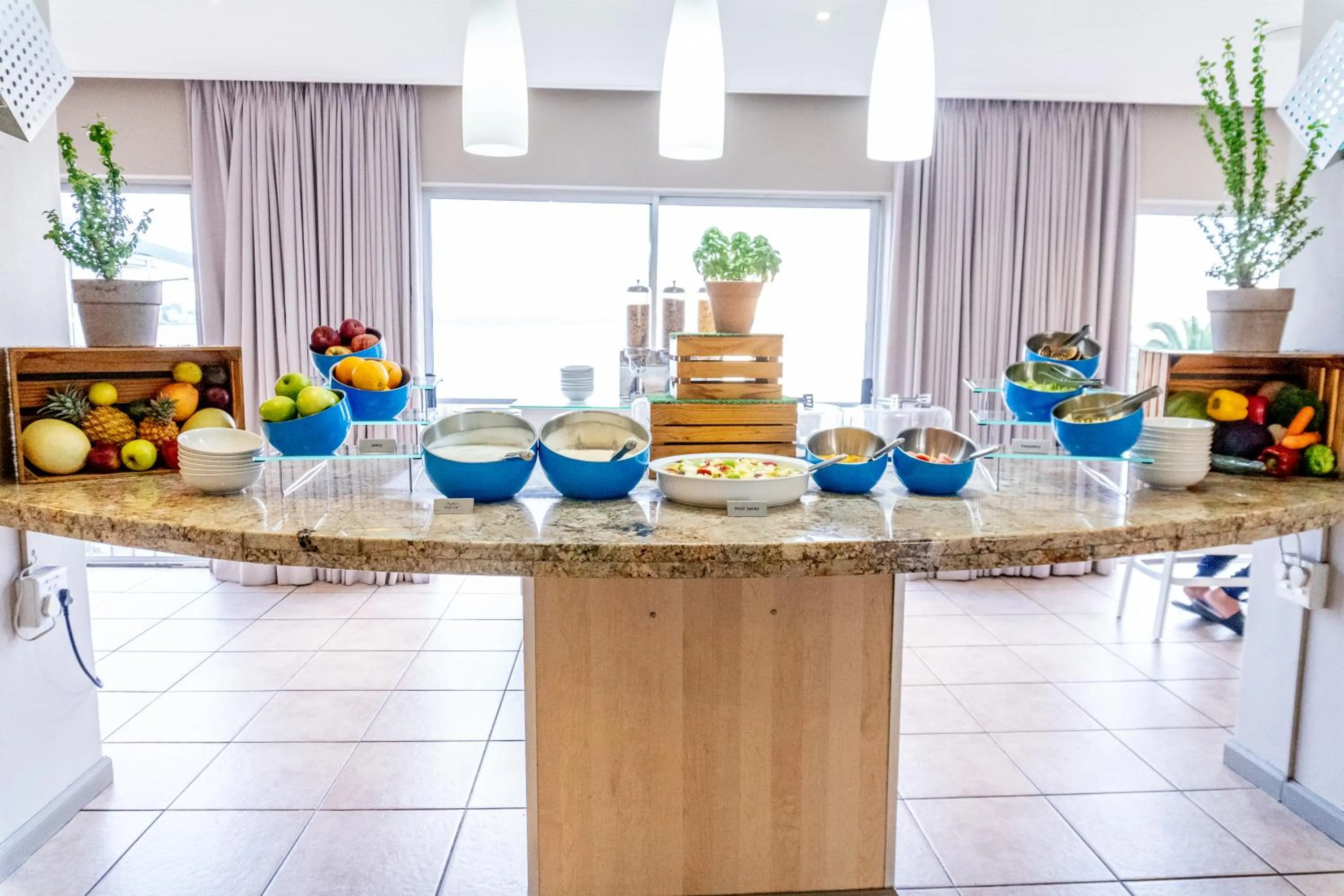 Food in Saldanha Bay Hotel