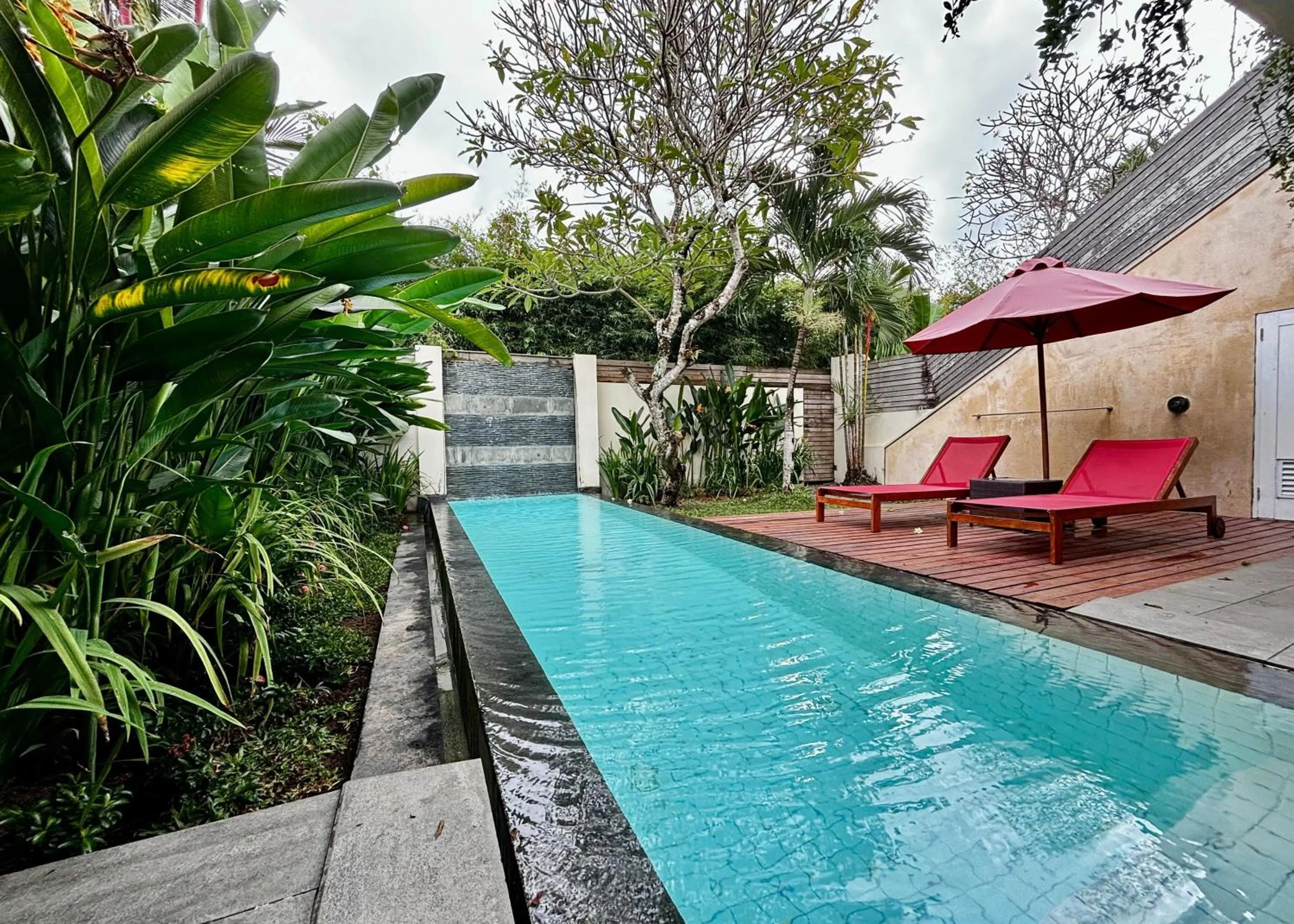 Swimming pool in Bali Island Villas and Spa Seminyak