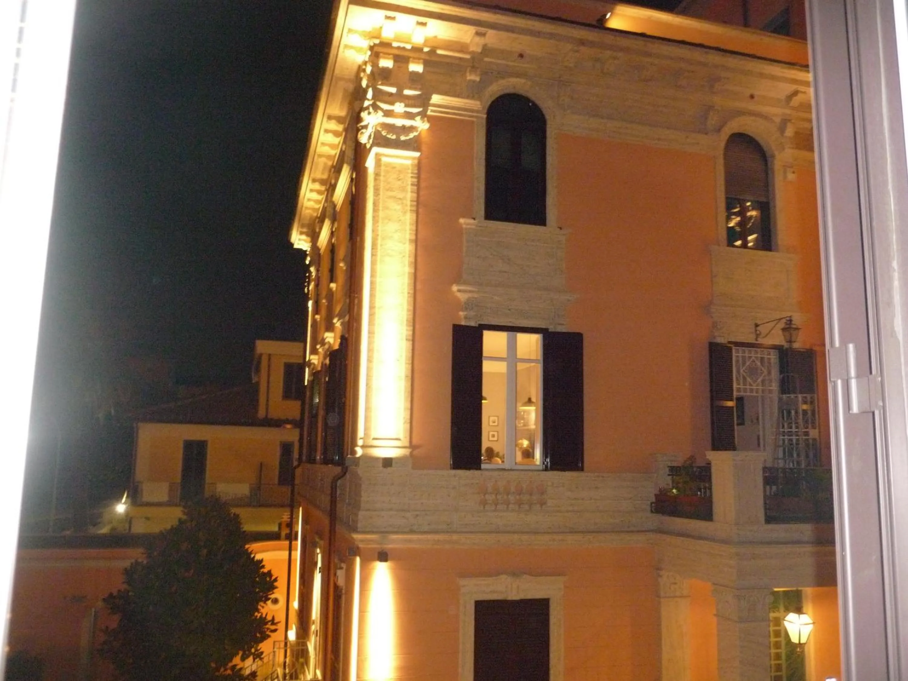 Neighbourhood in My Bed Vatican Museum