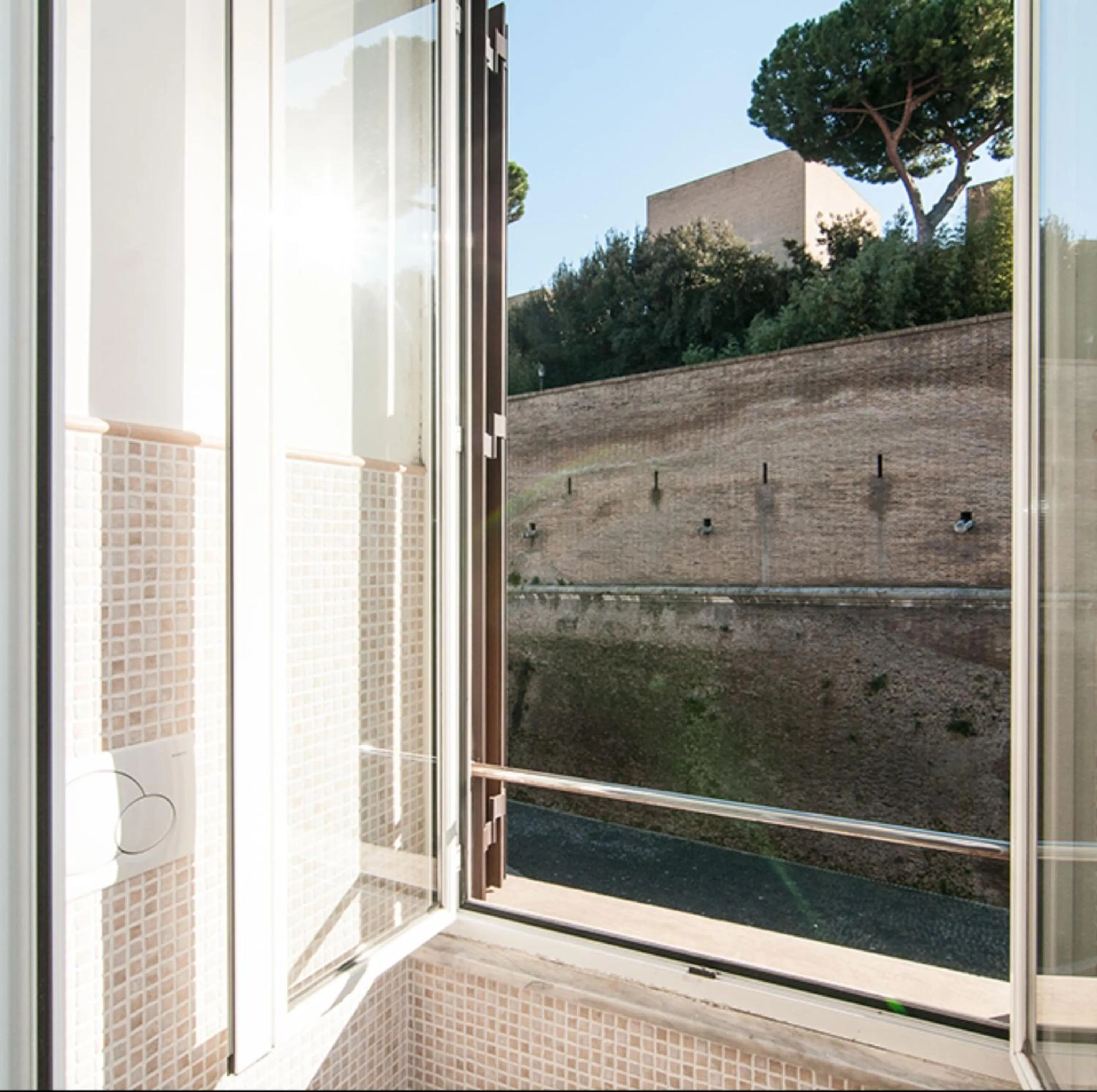 City view in My Bed Vatican Museum