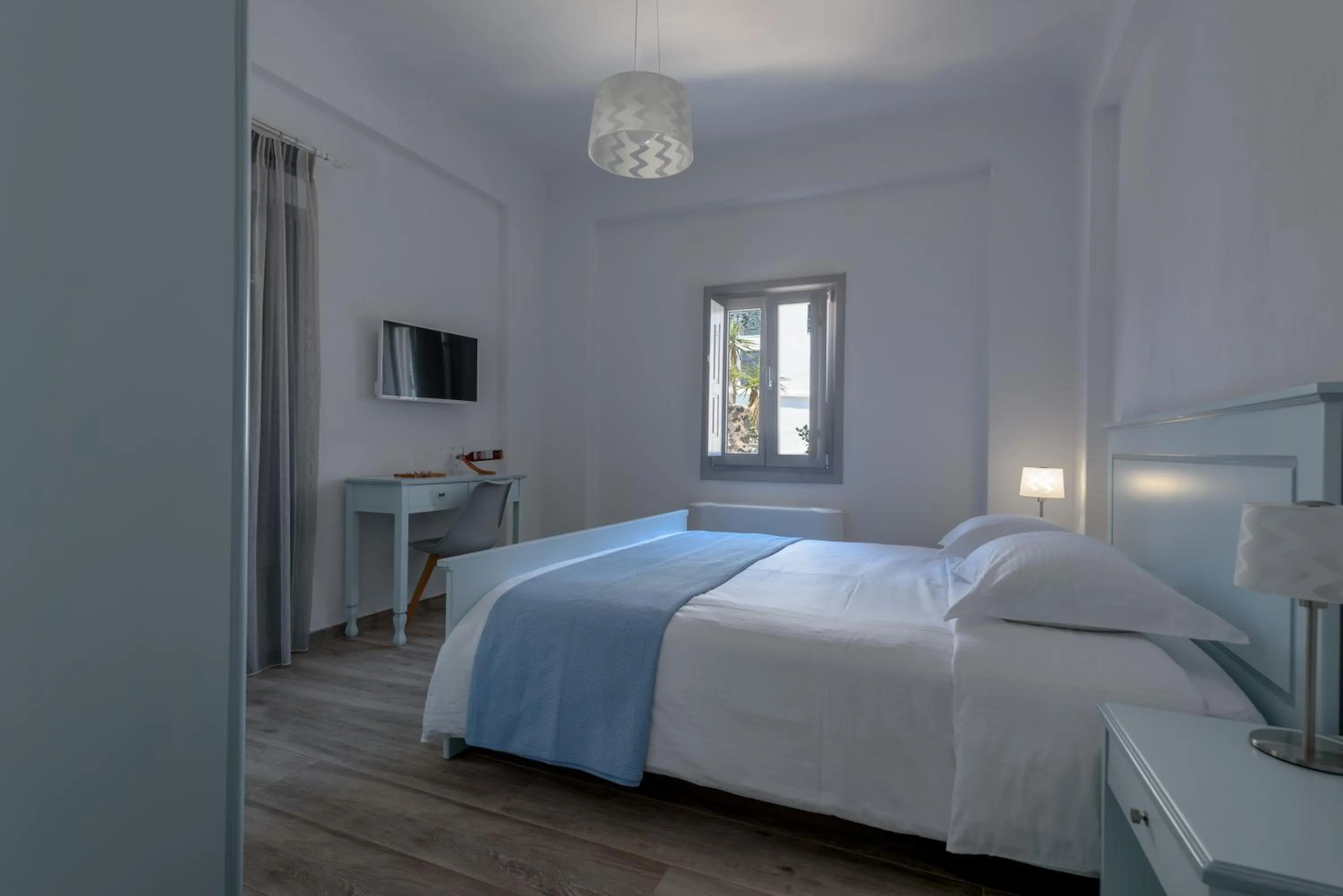 Bed in Ikies Santo Filoxenia Apartments