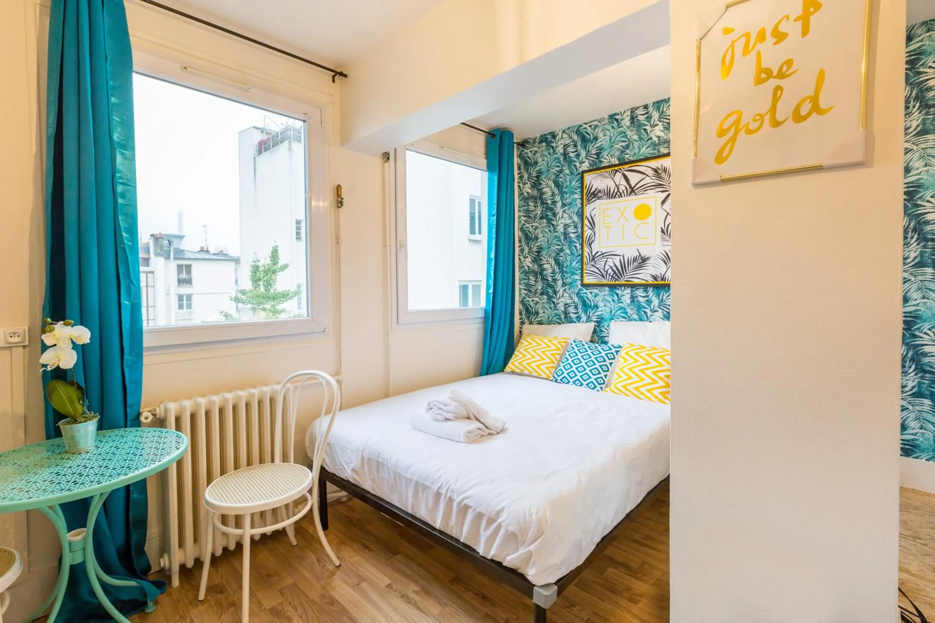 Bedroom, Bed in WS Champs Elysées - Ponthieu