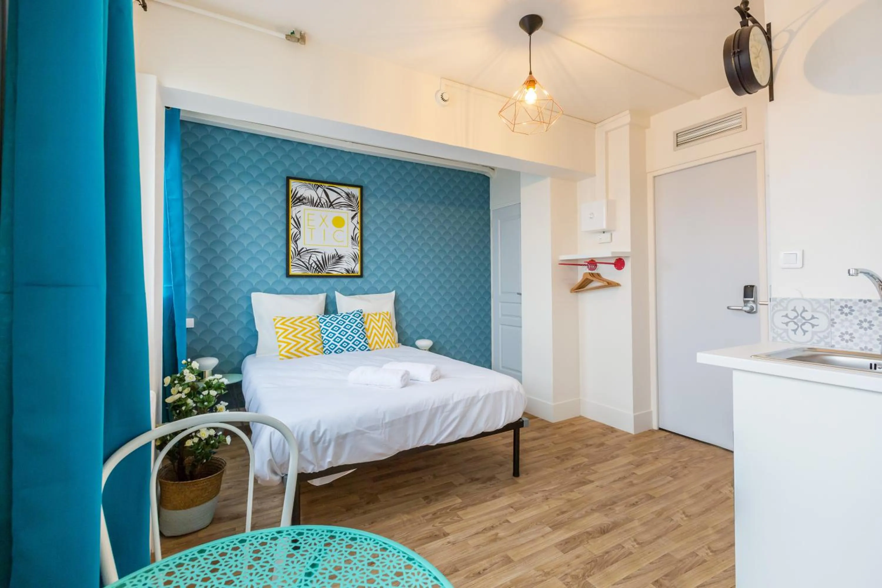 Bedroom, Bed in WS Champs Elysées - Ponthieu