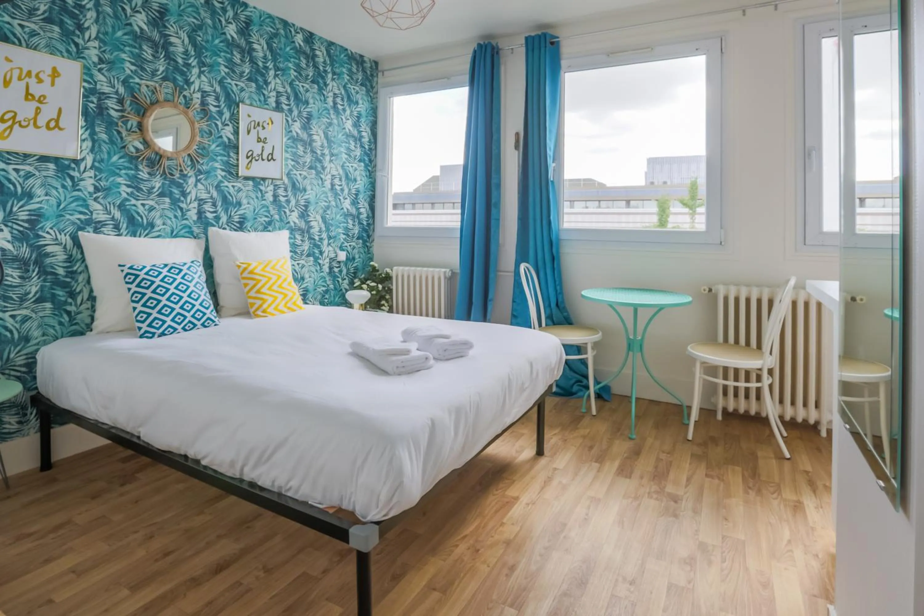 Bedroom, Bed in WS Champs Elysées - Ponthieu