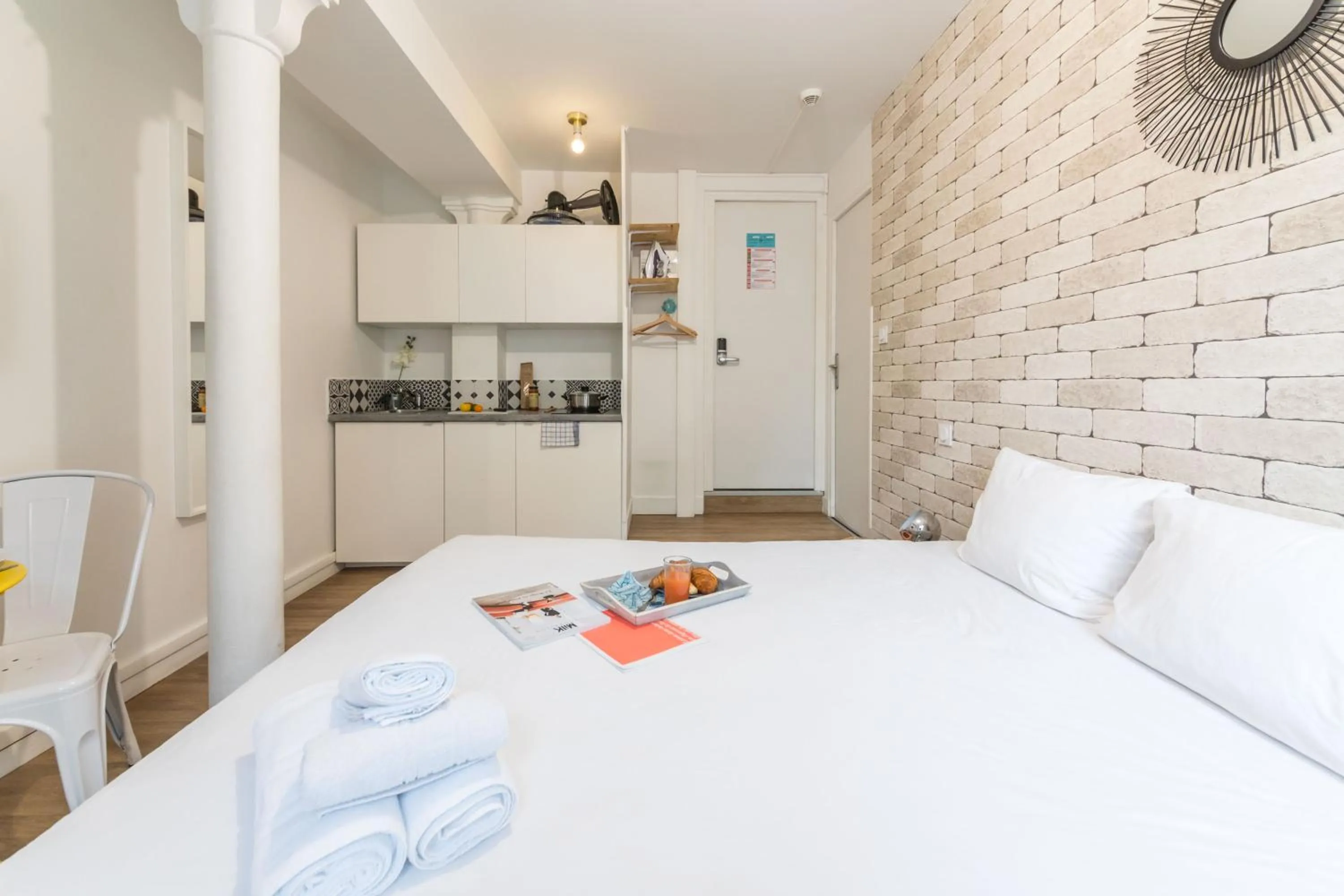 Bedroom, Bed in WS St Germain - Quartier Latin