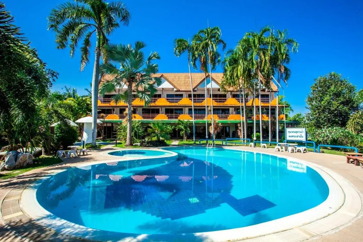 Standard Double or Twin Room with River View in Duenshine Resort Standard Double or Twin Room with River View in Duenshine Resort