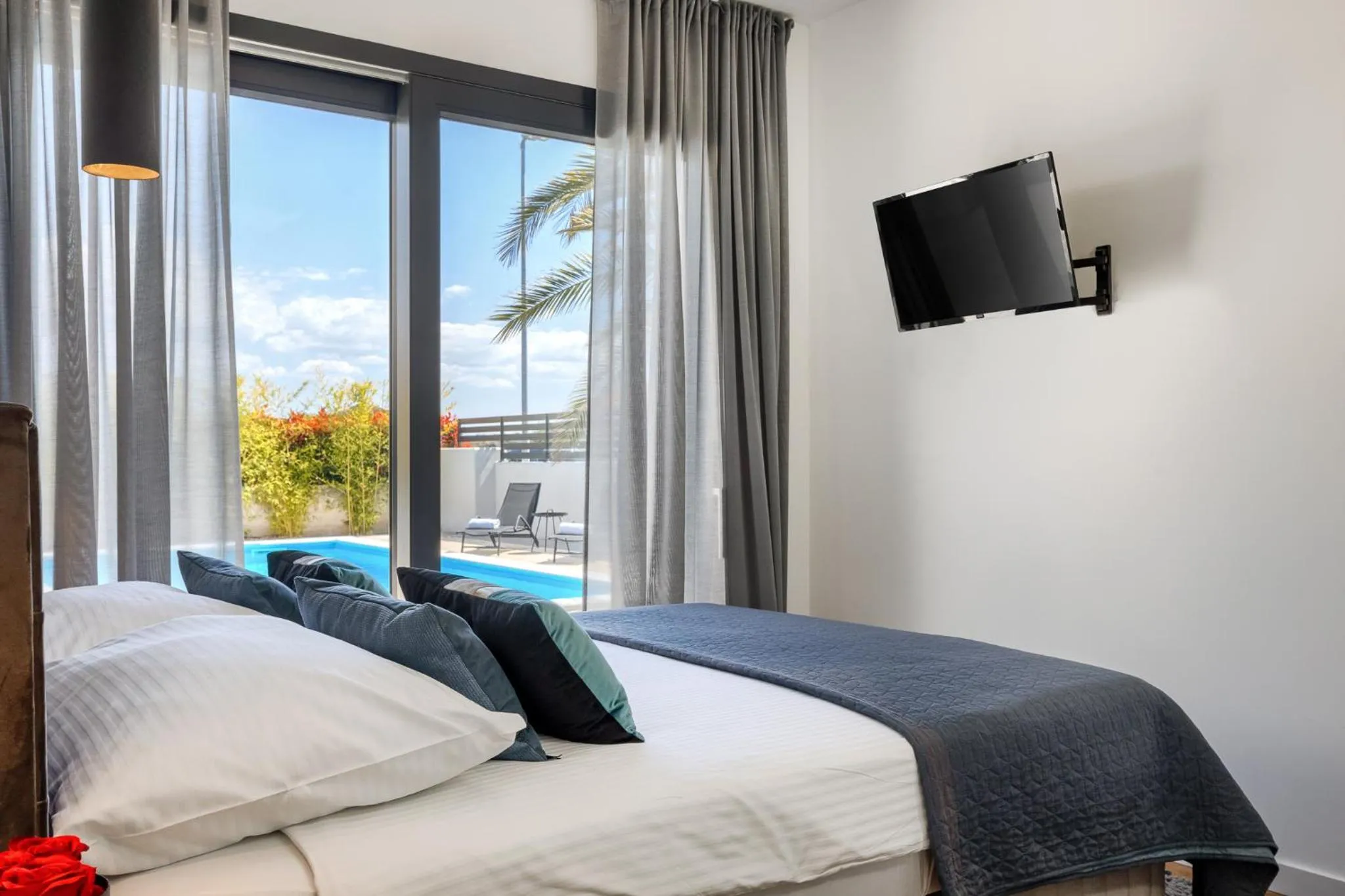 Bed in Belvedere Holidays Villas
