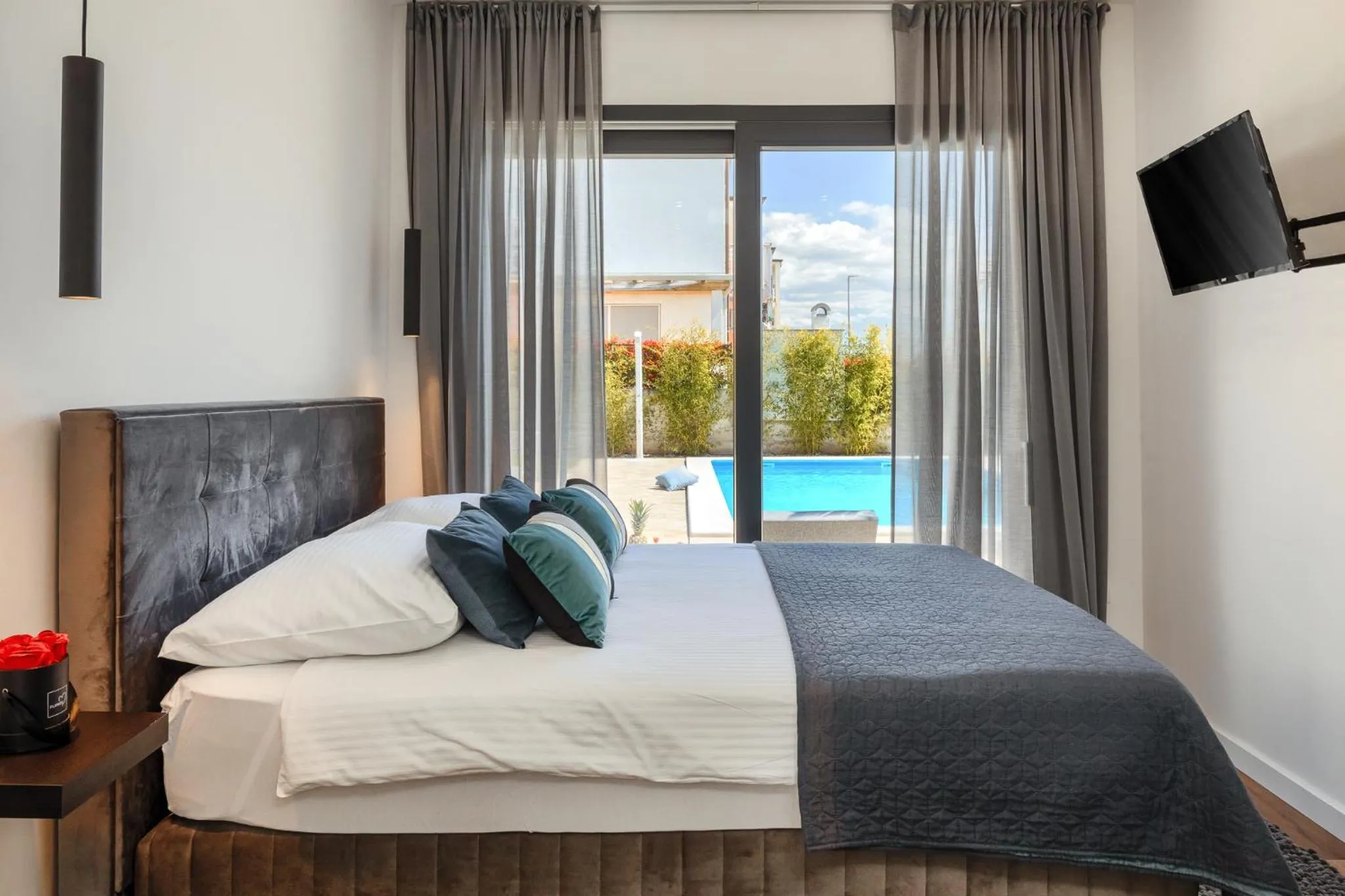Bed in Belvedere Holidays Villas