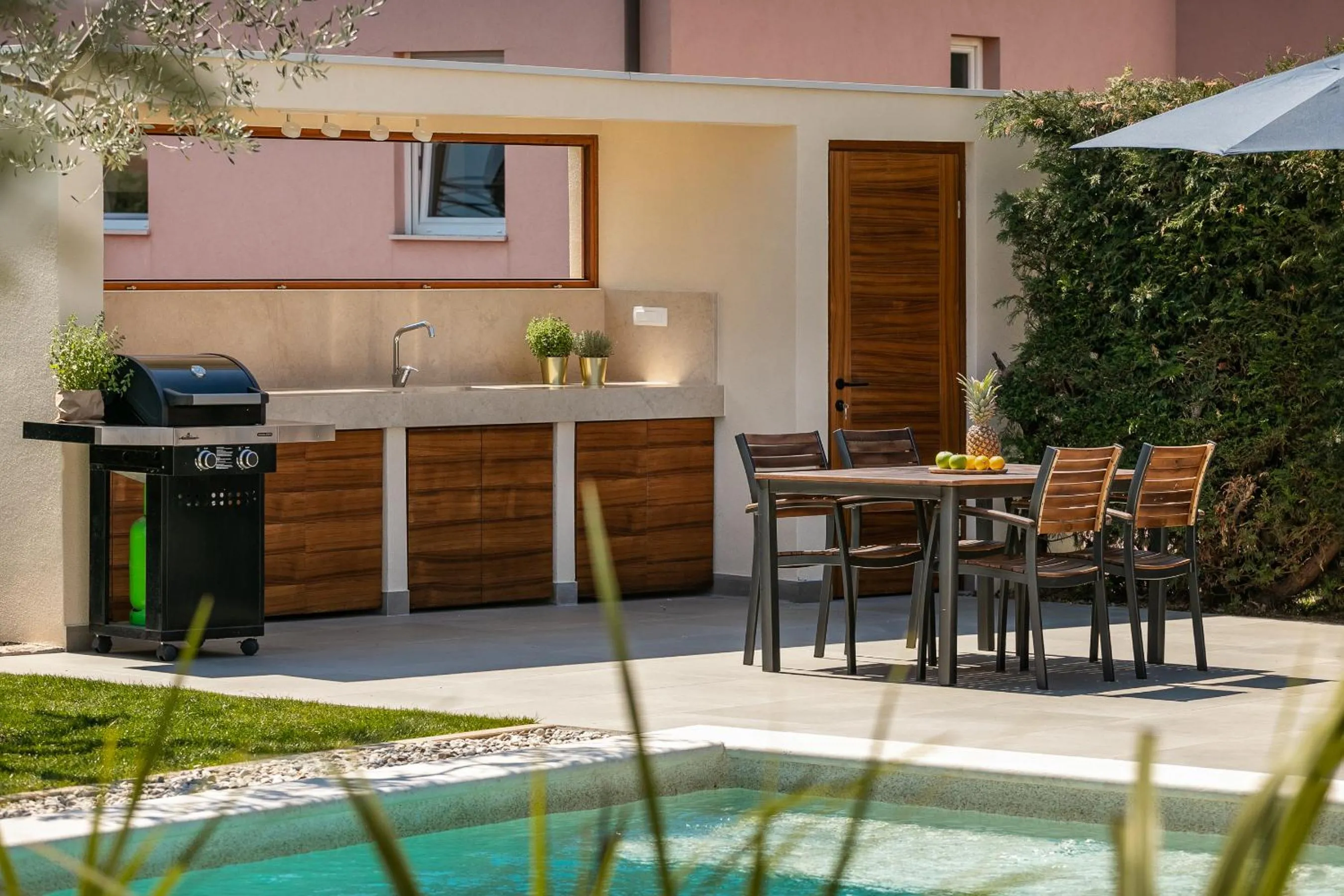 BBQ facilities in Belvedere Holidays Villas