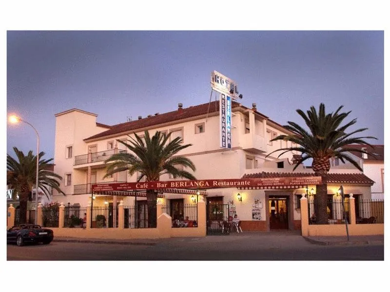 Facade/entrance in Hotel Restaurante Berlanga