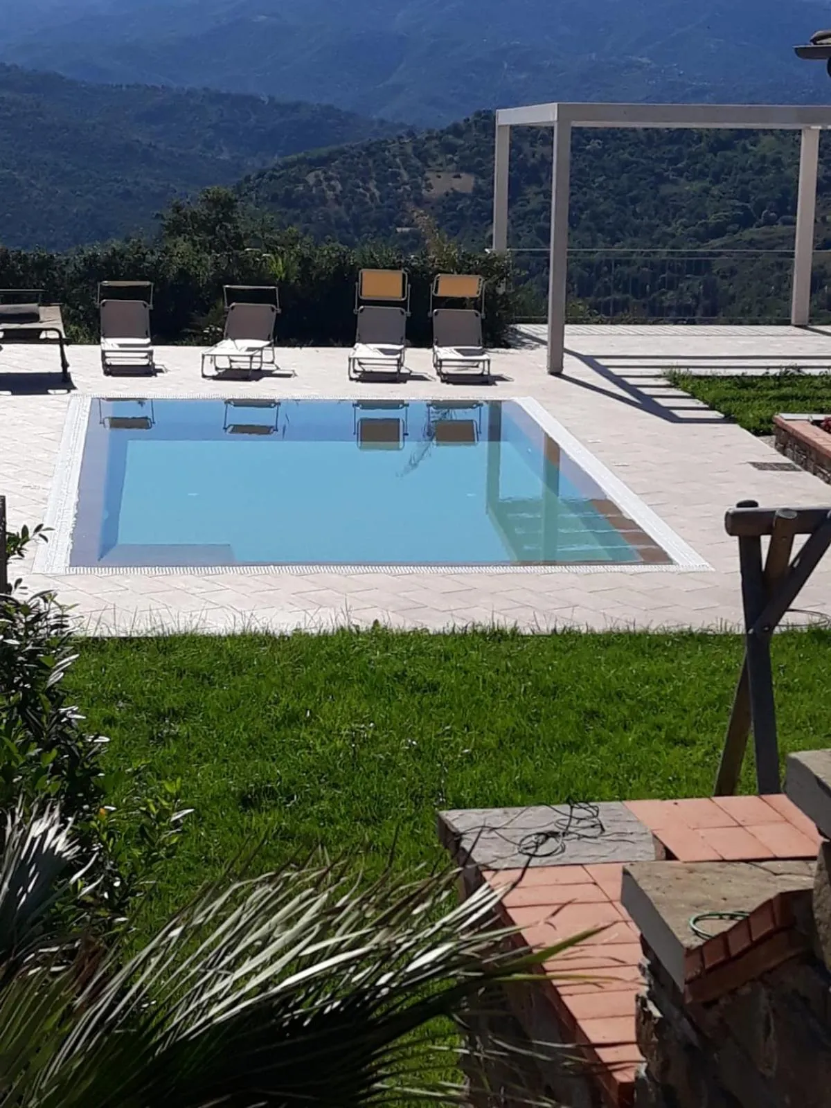 Swimming pool in Nausicaa B&B