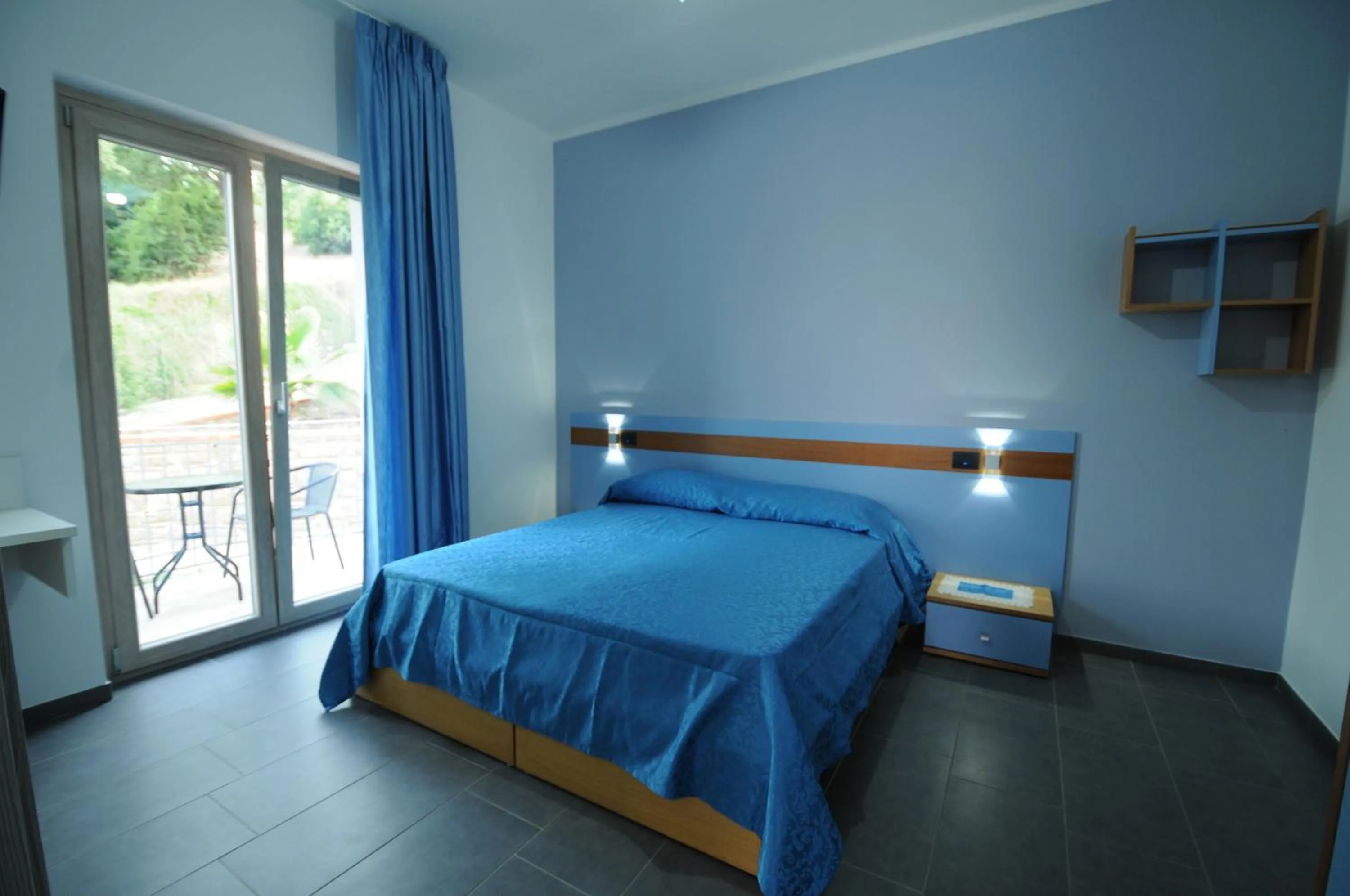 Bedroom, Bed in Nausicaa B&B