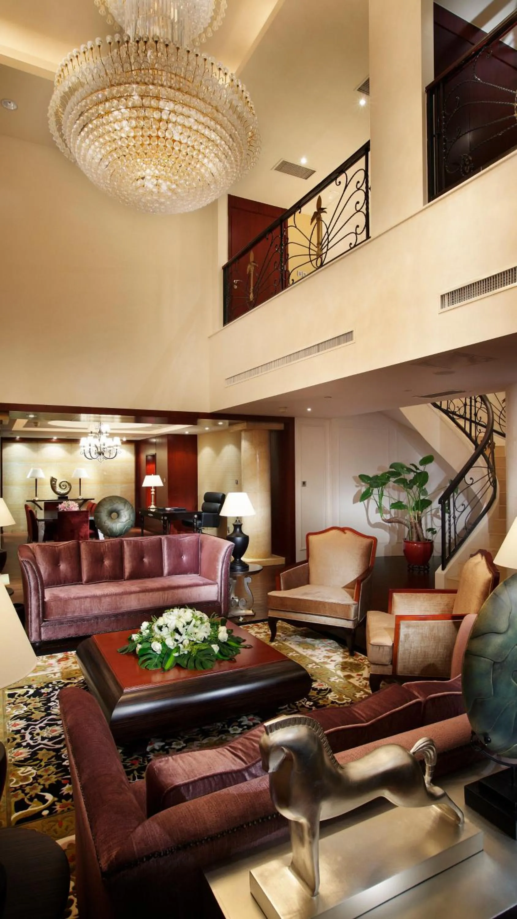 Photo of the whole room in Crowne Plaza Yantai Sea View by IHG