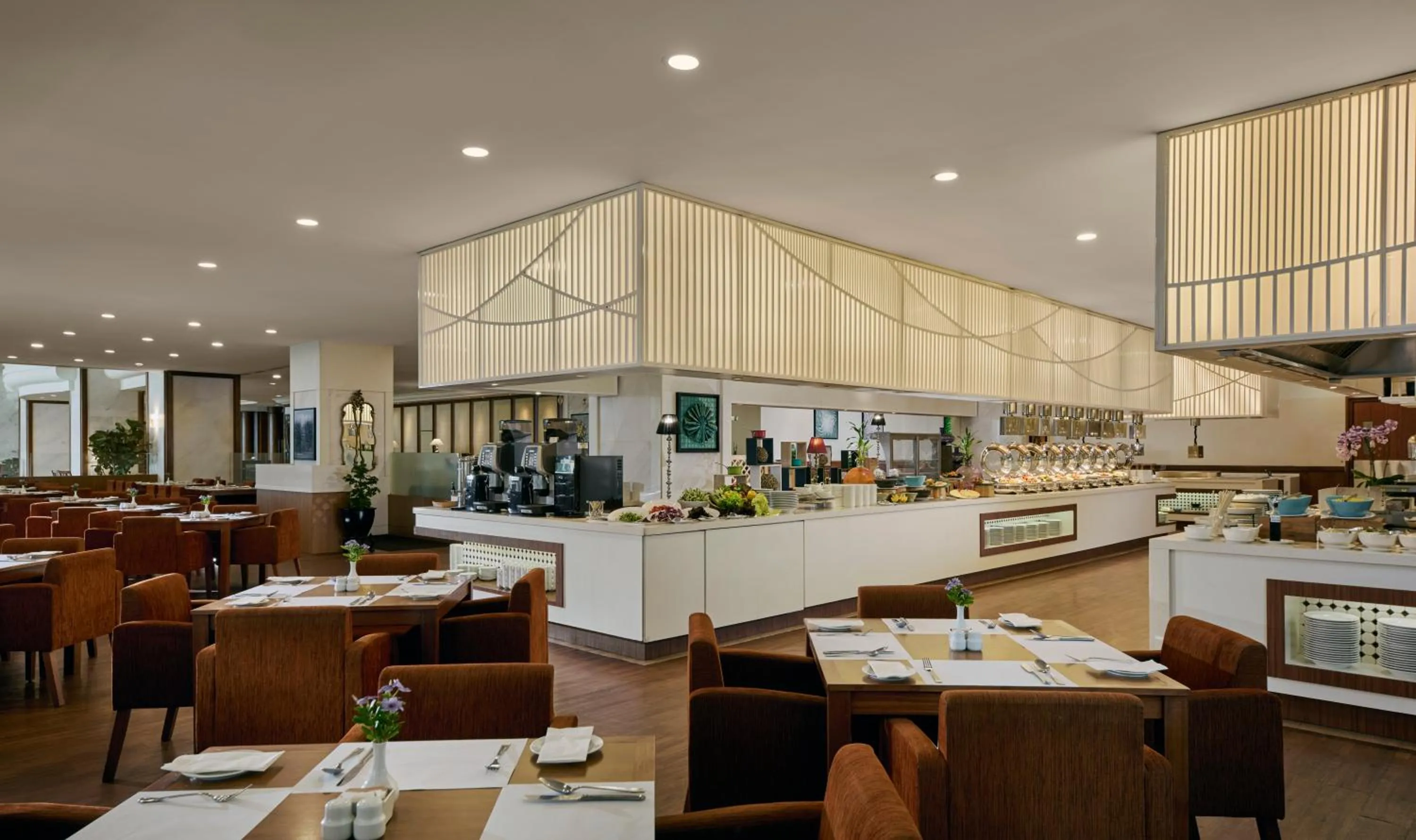 Restaurant/places to eat in Gurney Bay Hotel, A PARKROYAL Partner Hotel