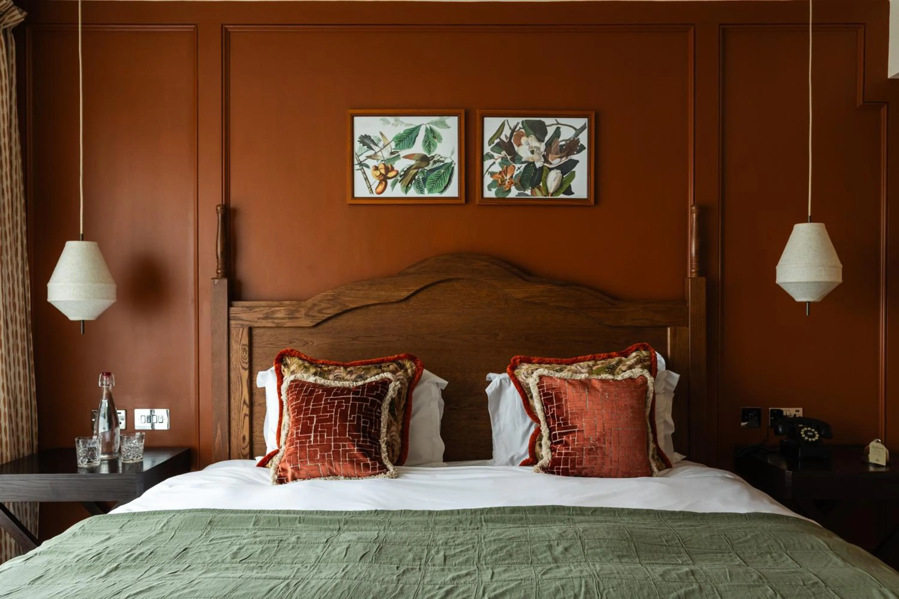 Bedroom, Bed in The Alma Hotel