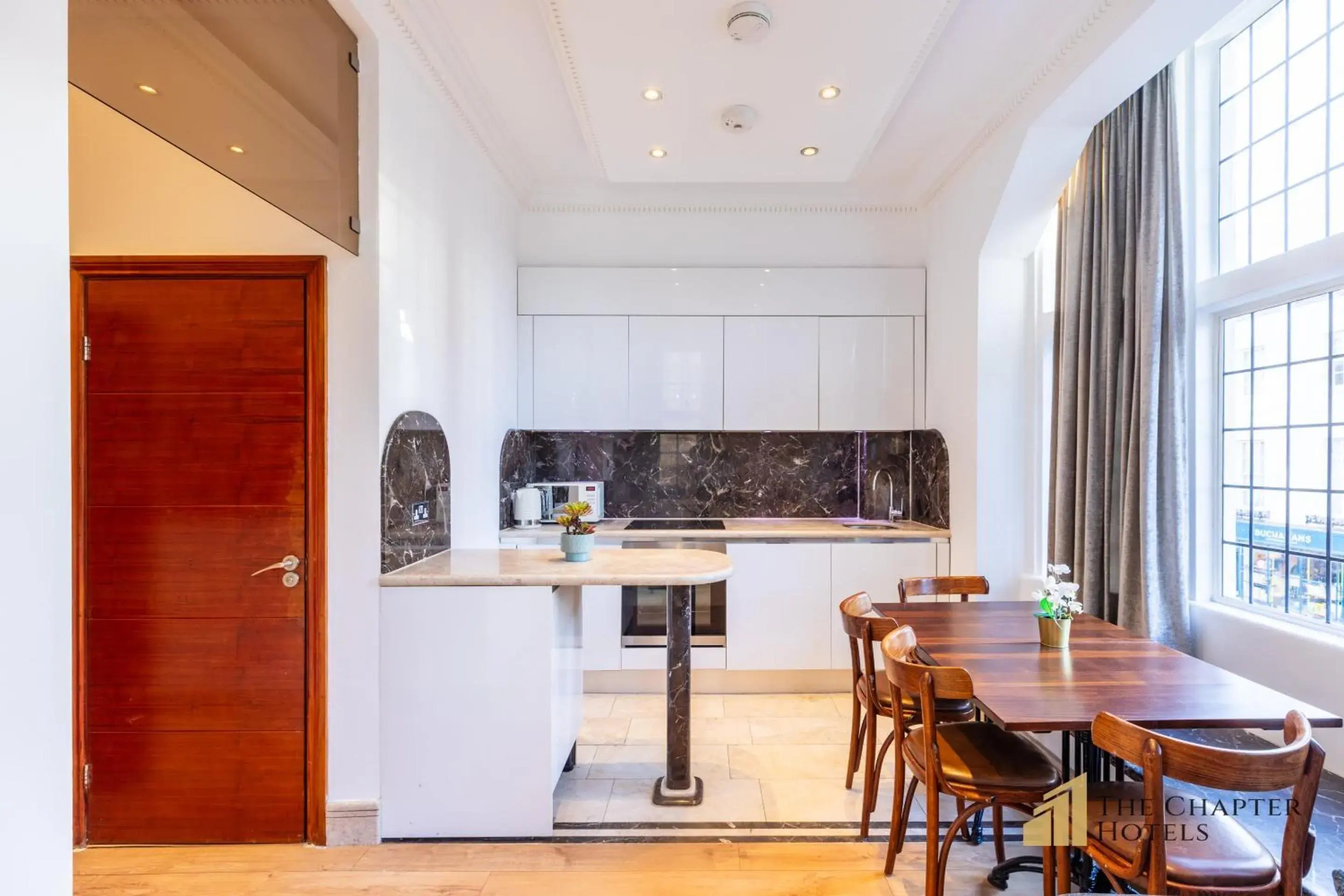 Living room in The Chapter Hotels - Griffin House Living room in The Chapter Hotels - Griffin House