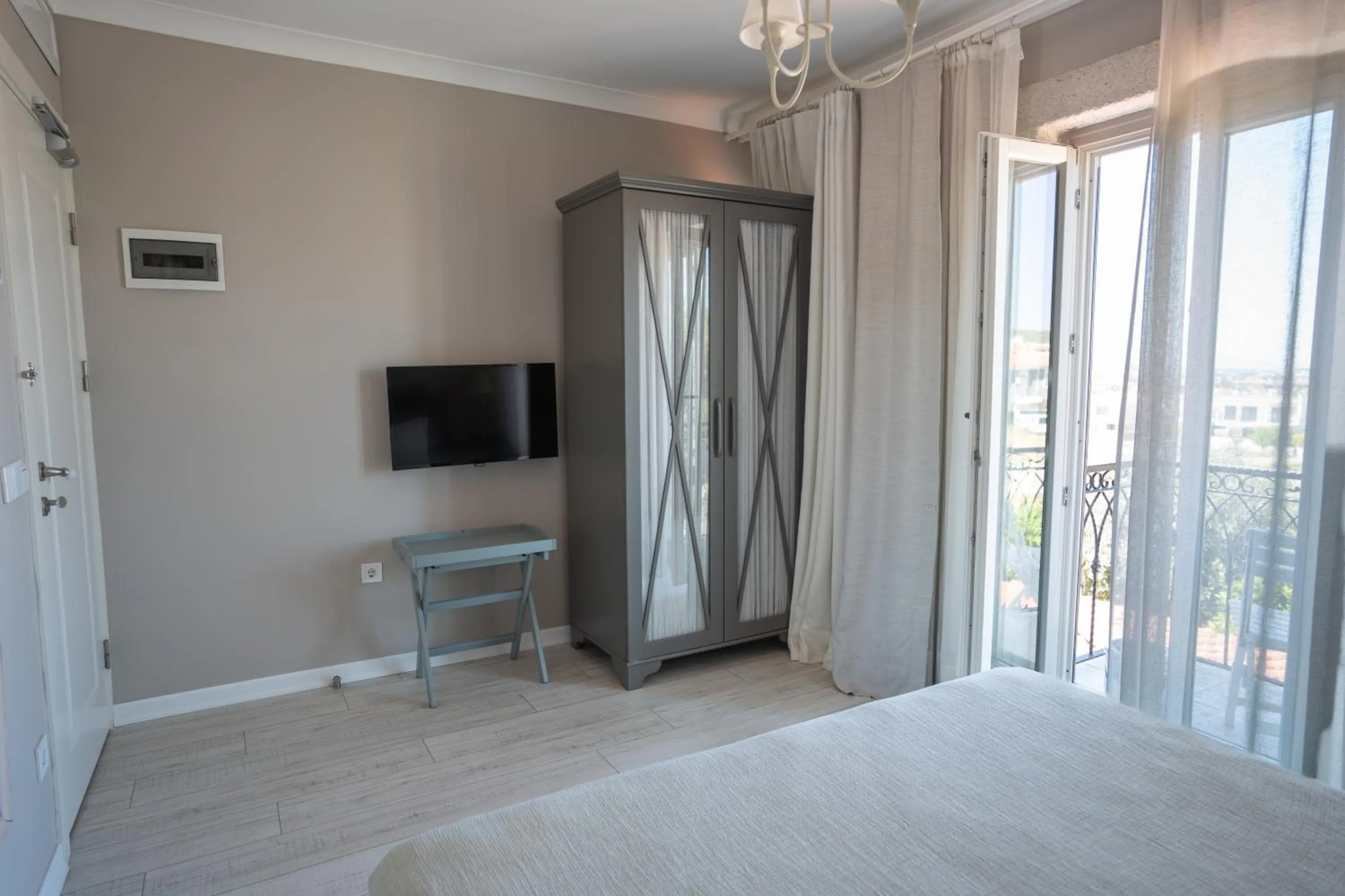 Photo of the whole room, Bed in Eritrina Alacati