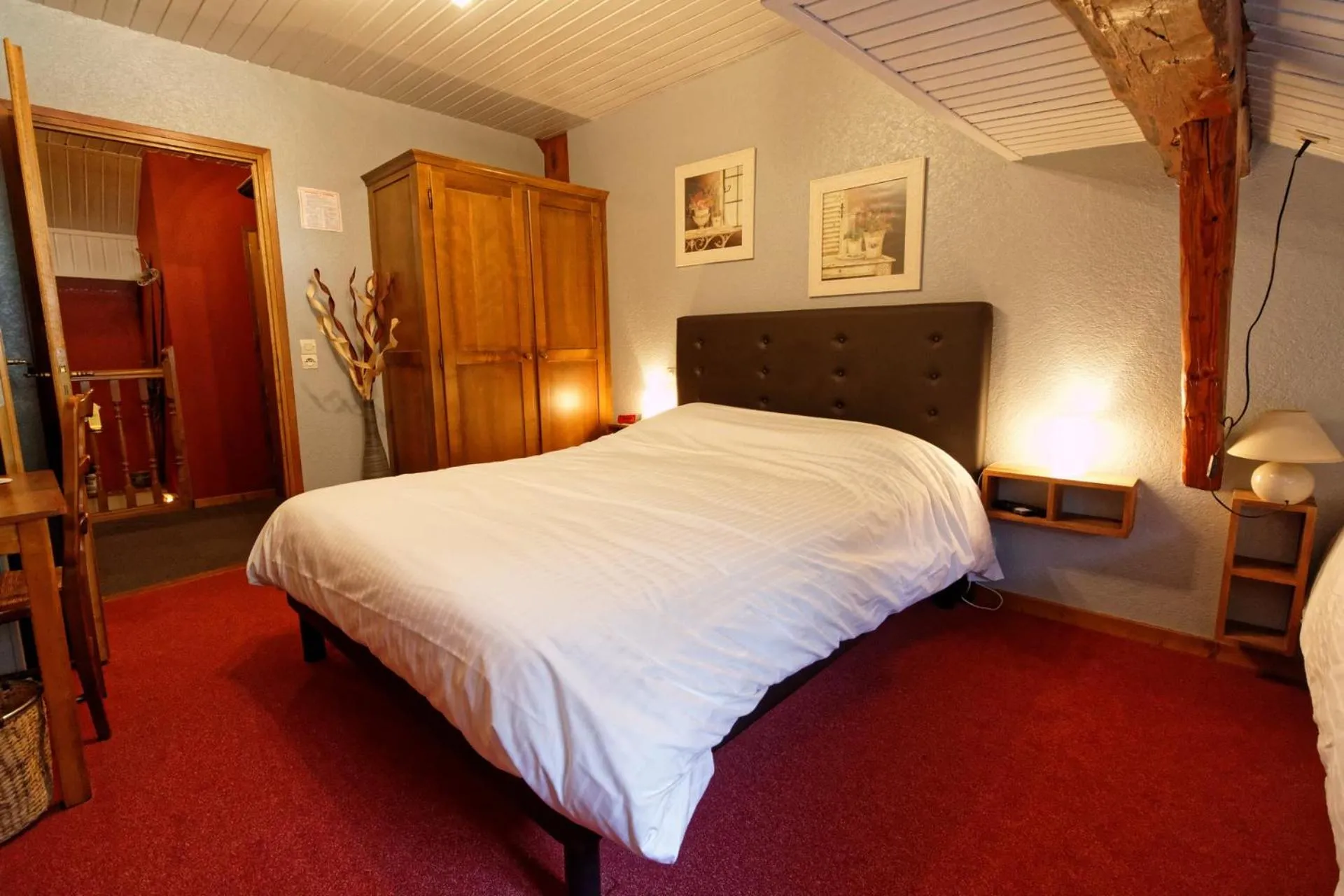 Bed in Auberge Lorraine