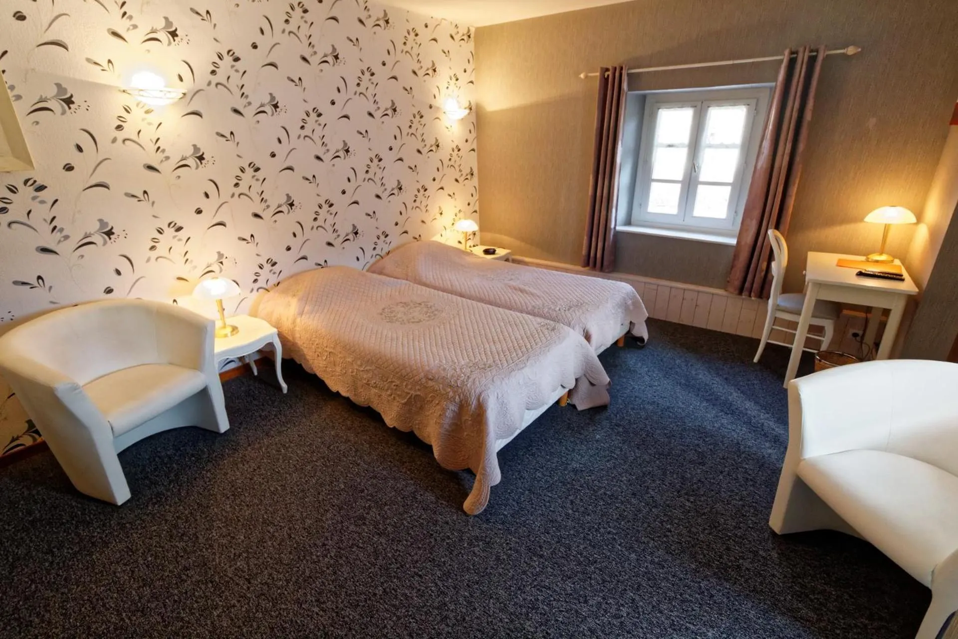 Bed in Auberge Lorraine