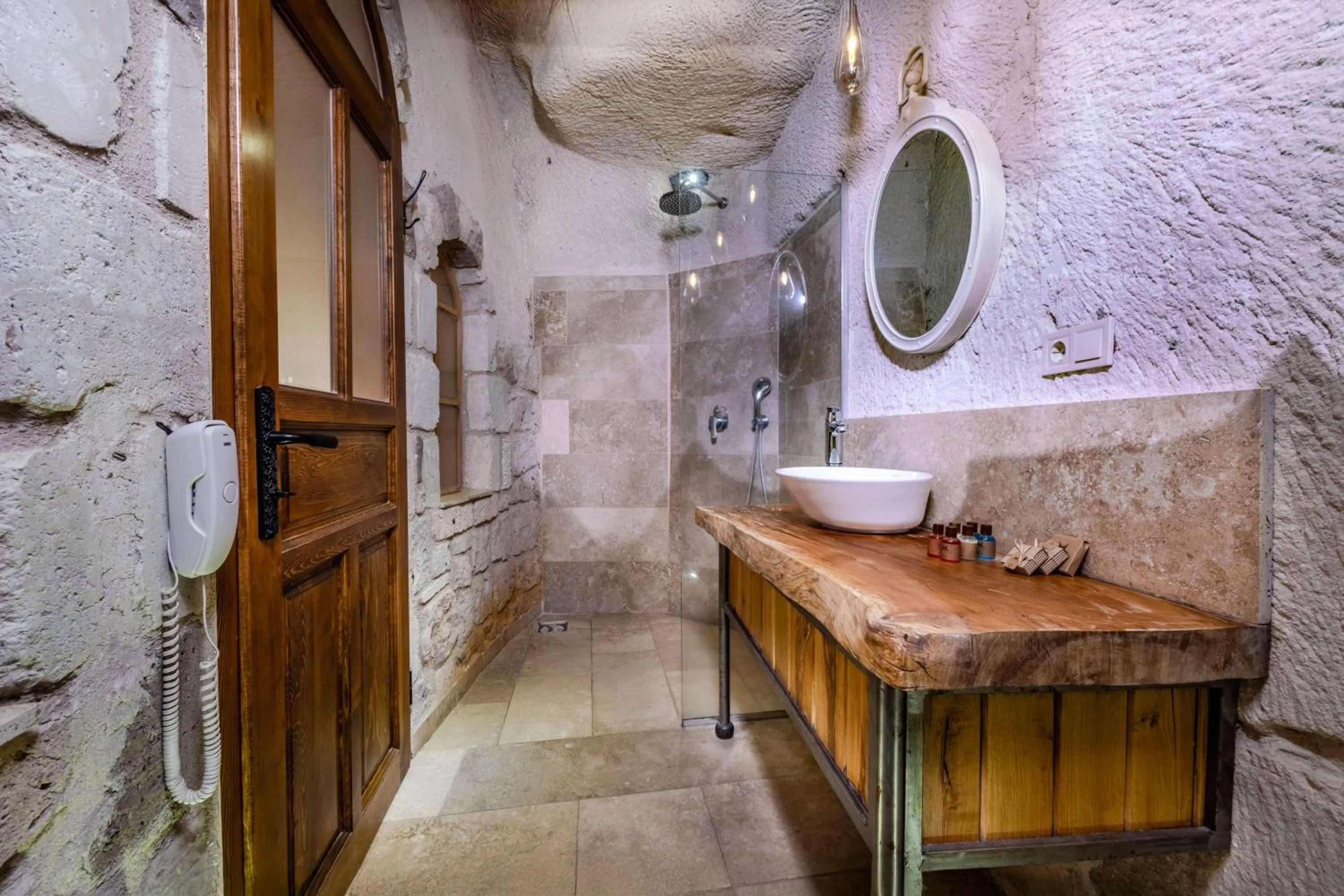 Panoramic Cave Hotel