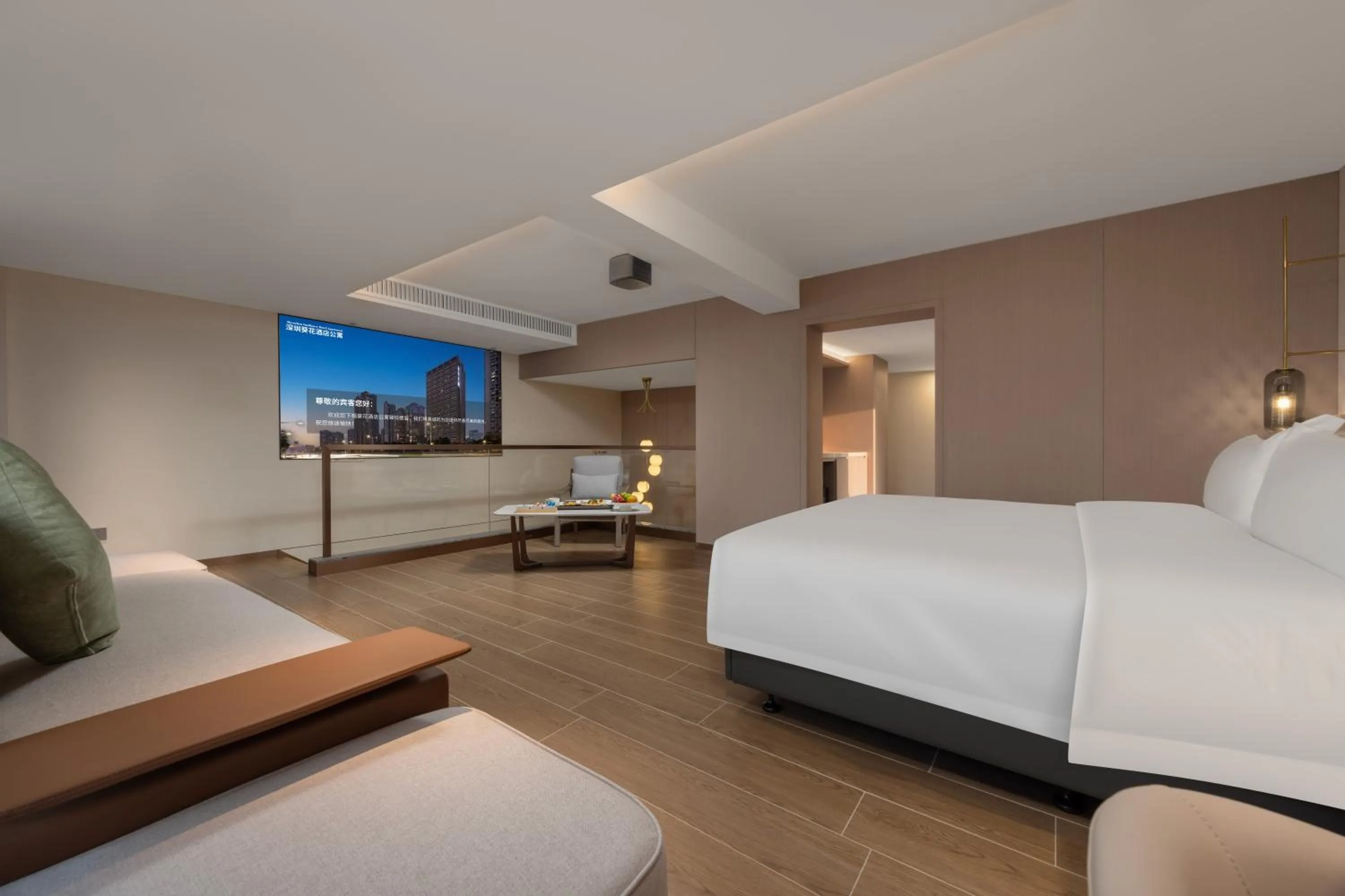 TV and multimedia, Bed in Sunflower Hotel &Residence, Futian Port Branch