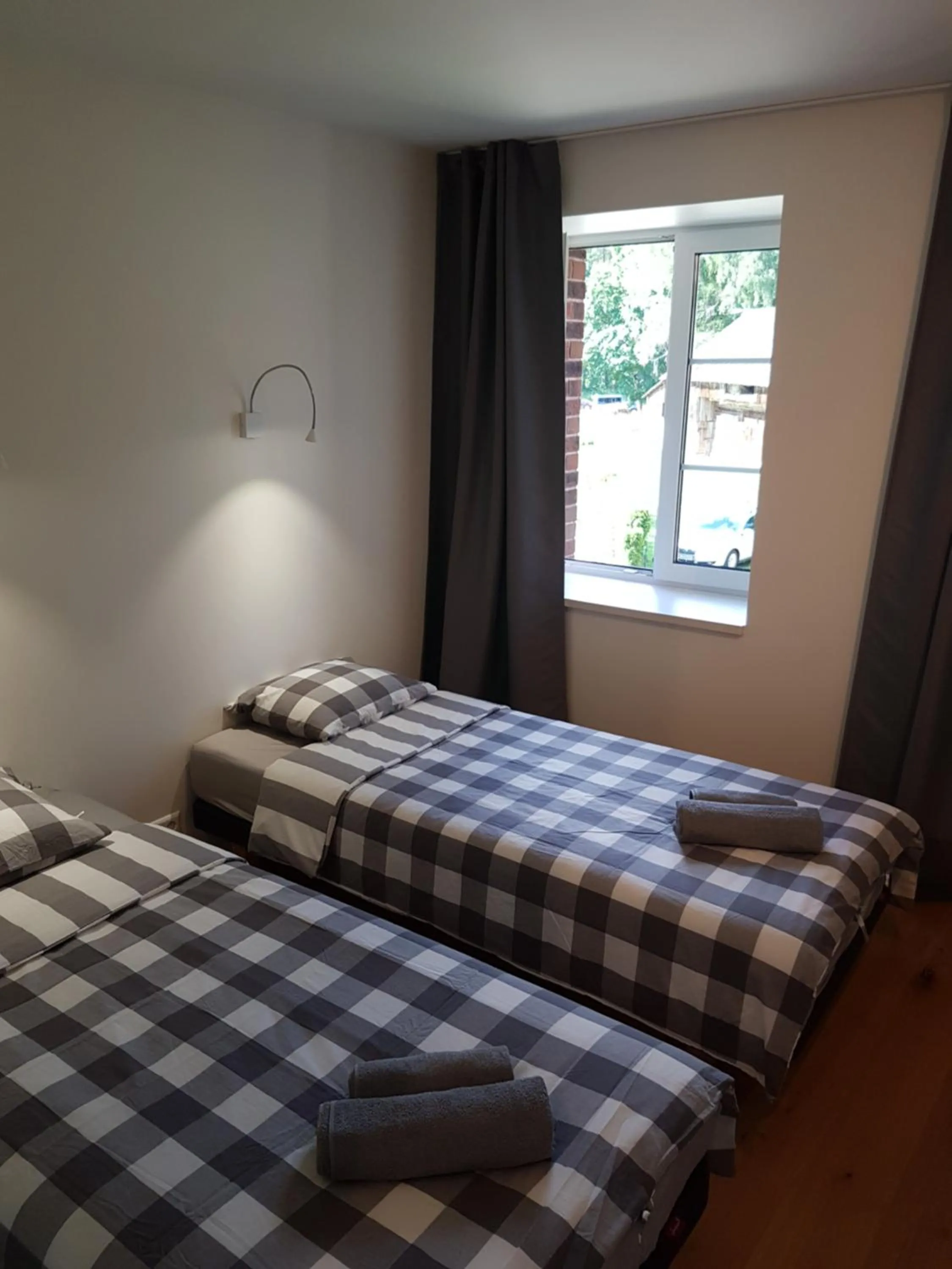 Bedroom, Bed in Amber Wind Apartment