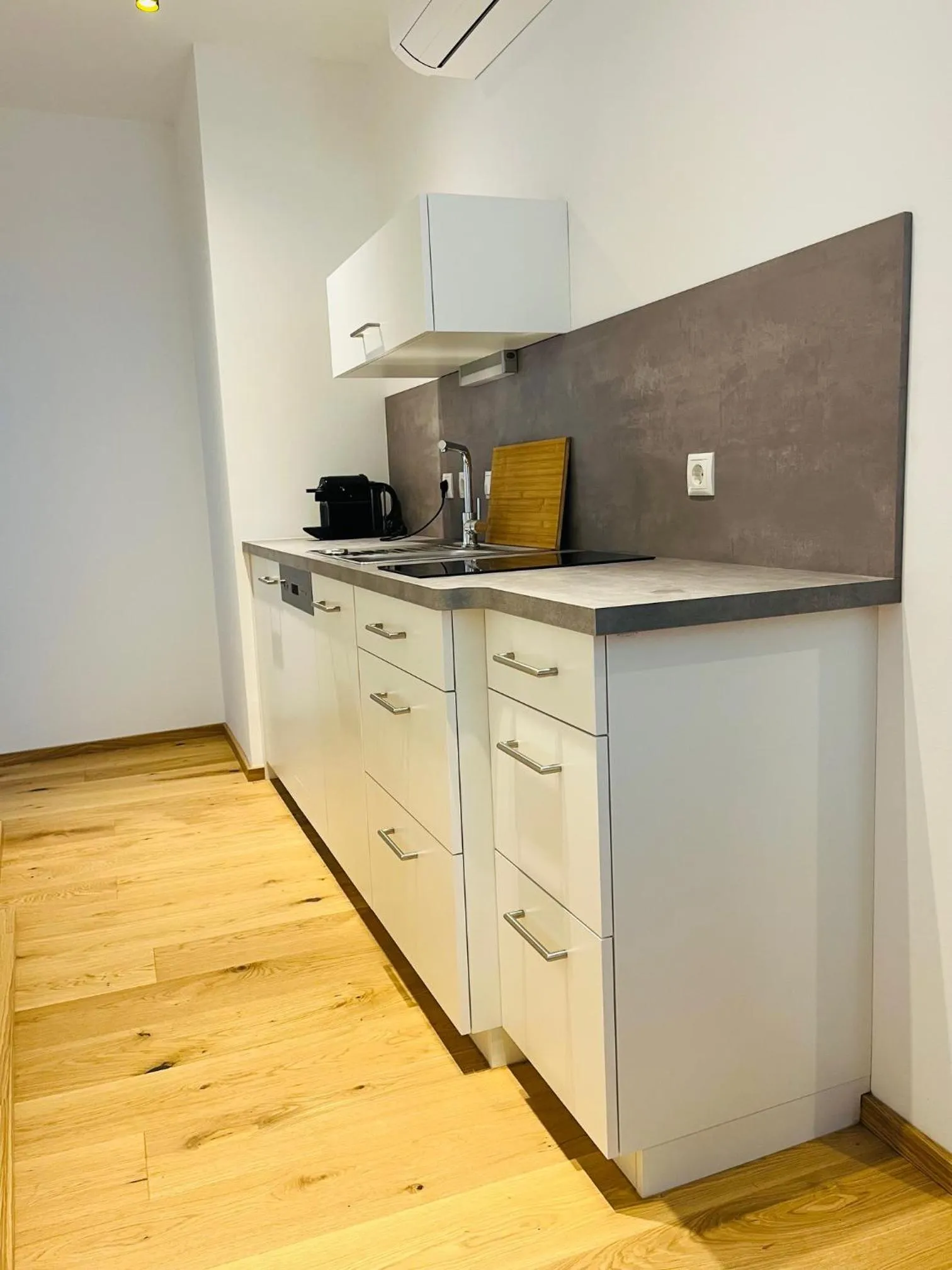 Kitchen or kitchenette in Kaiser von Österreich, Historik- und Thermalhotel