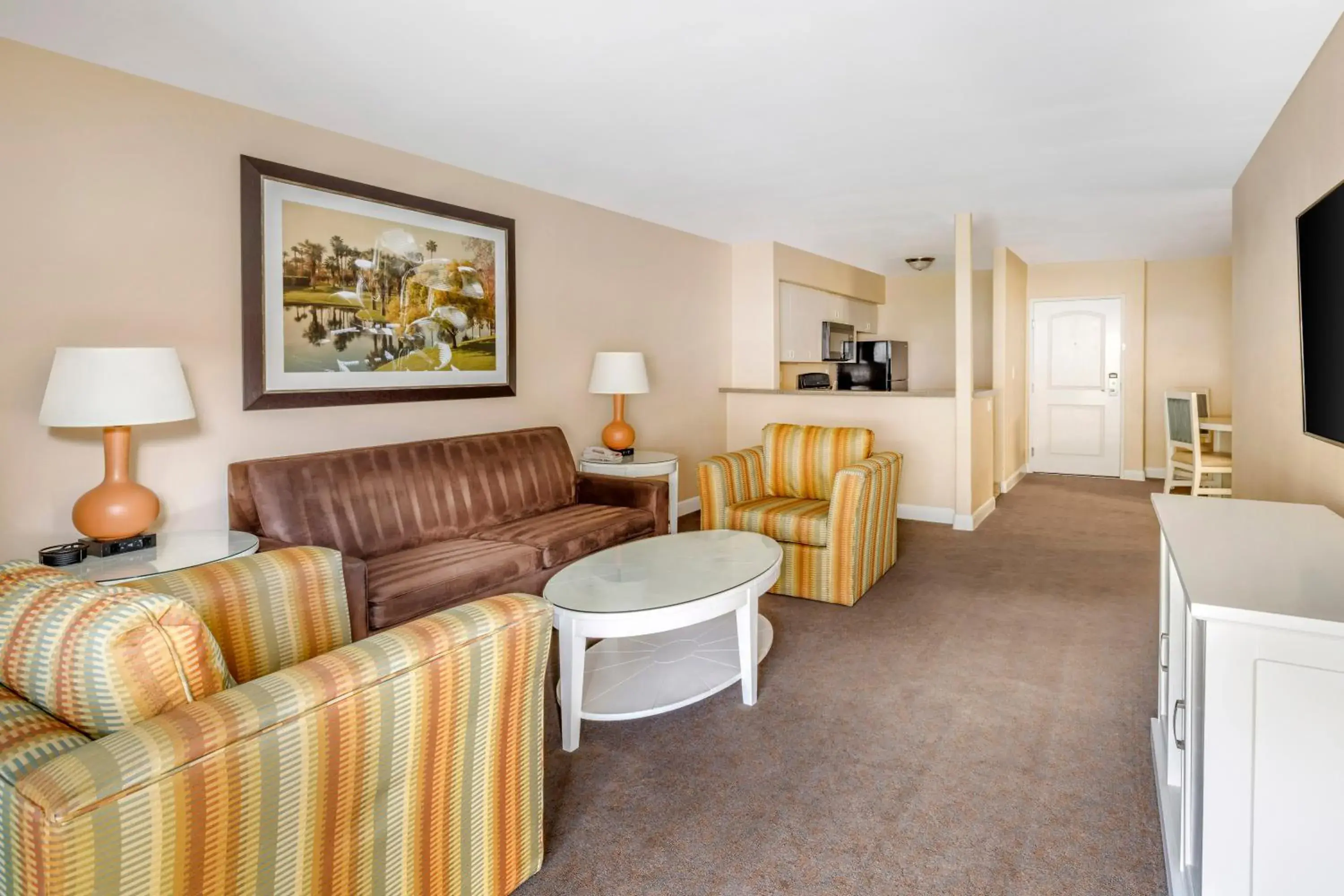 Living room in Hilton Vacation Club Palm Canyon Palm Springs Living room in Hilton Vacation Club Palm Canyon Palm Springs