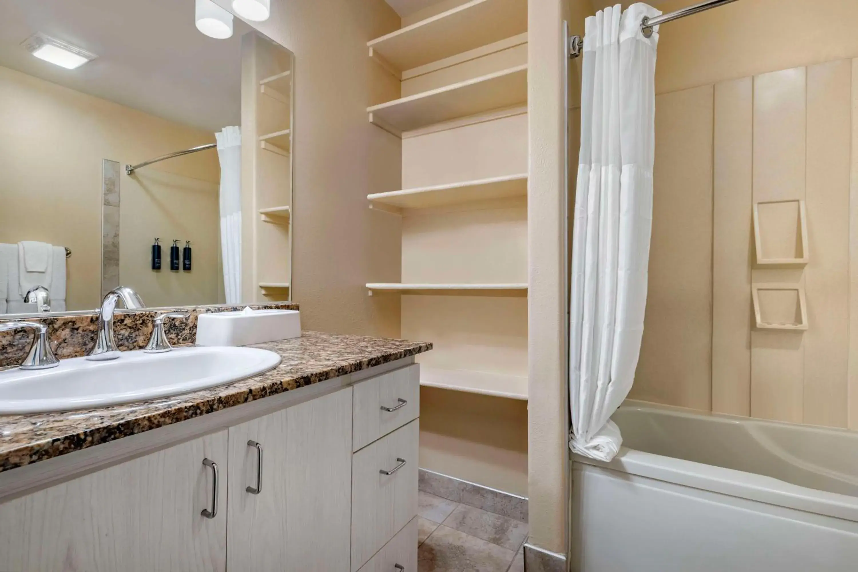 Bathroom in Hilton Vacation Club Palm Canyon Palm Springs Bathroom in Hilton Vacation Club Palm Canyon Palm Springs