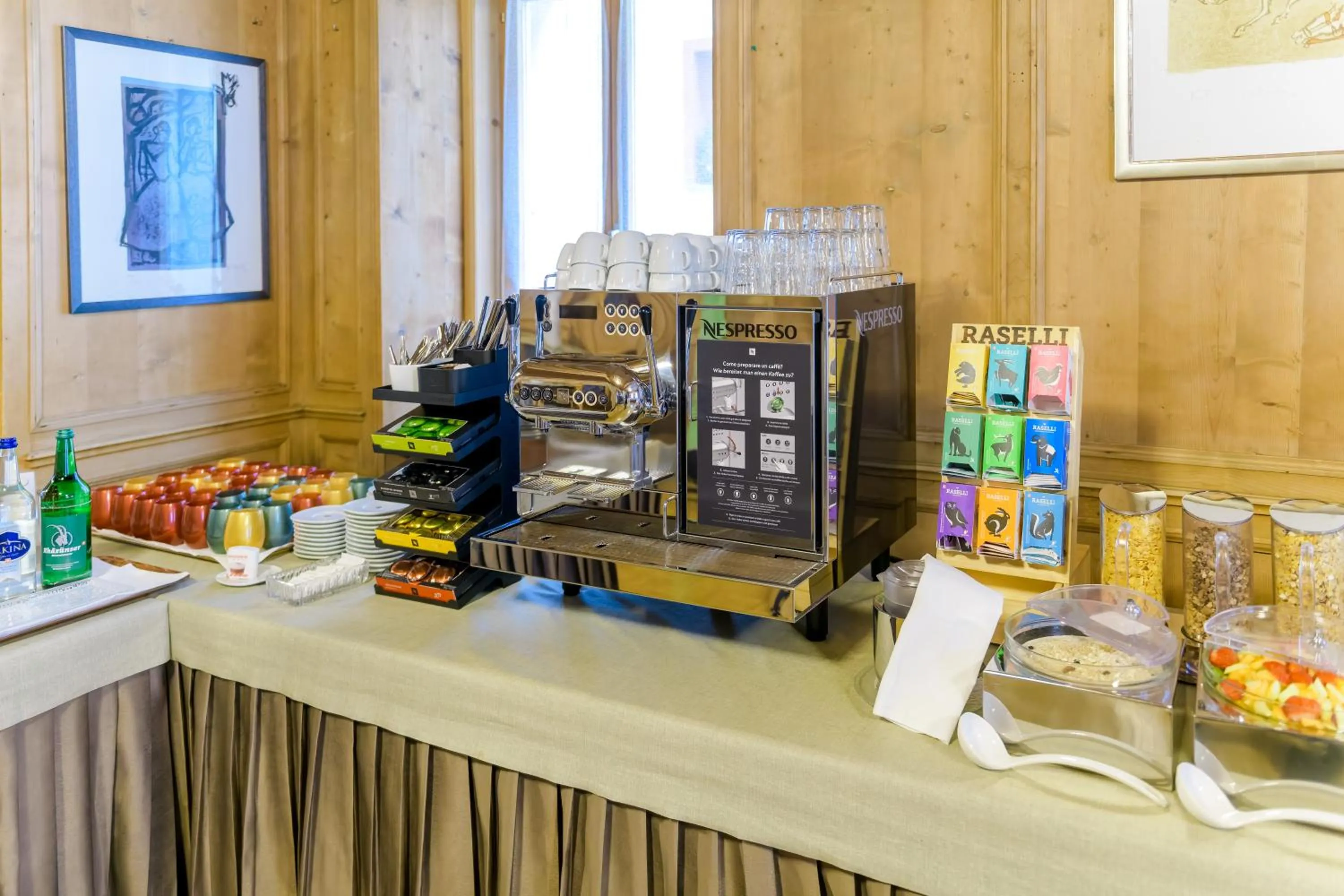 Food and drinks in Poschiavo Suisse Hotel