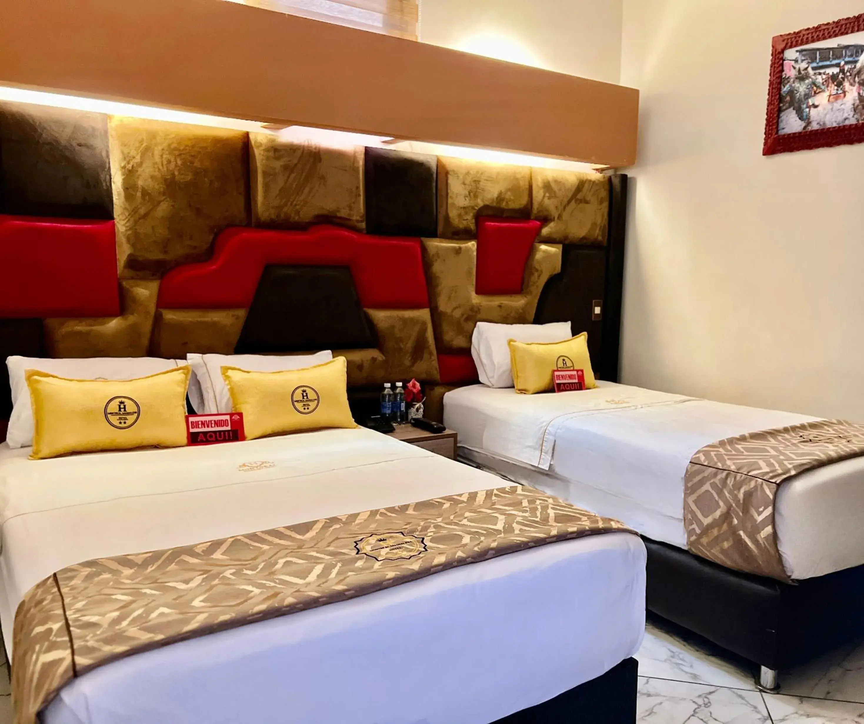 Double Room with Two Double Beds in Montreal Magdalena Del Mar Hotel Double Room with Two Double Beds in Montreal Magdalena Del Mar Hotel