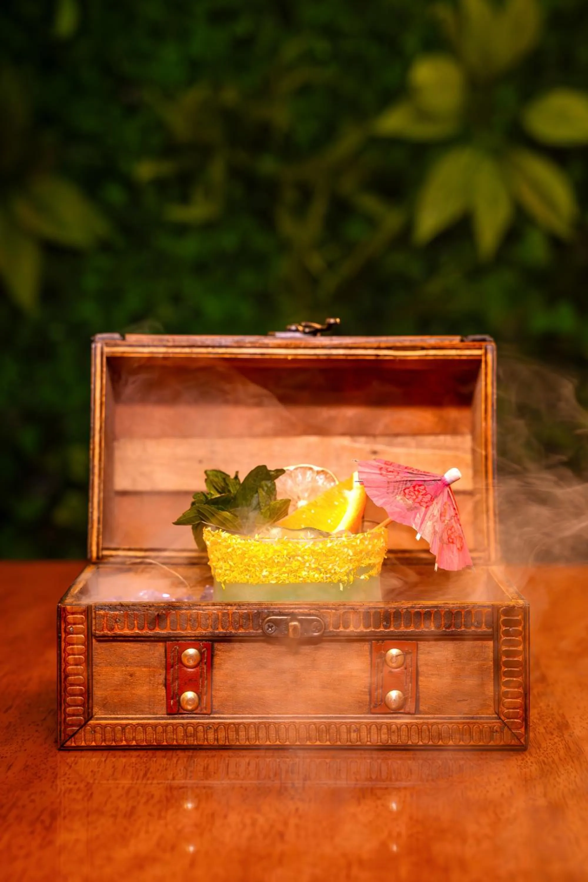 Lounge or bar in Montreal Magdalena Del Mar Hotel