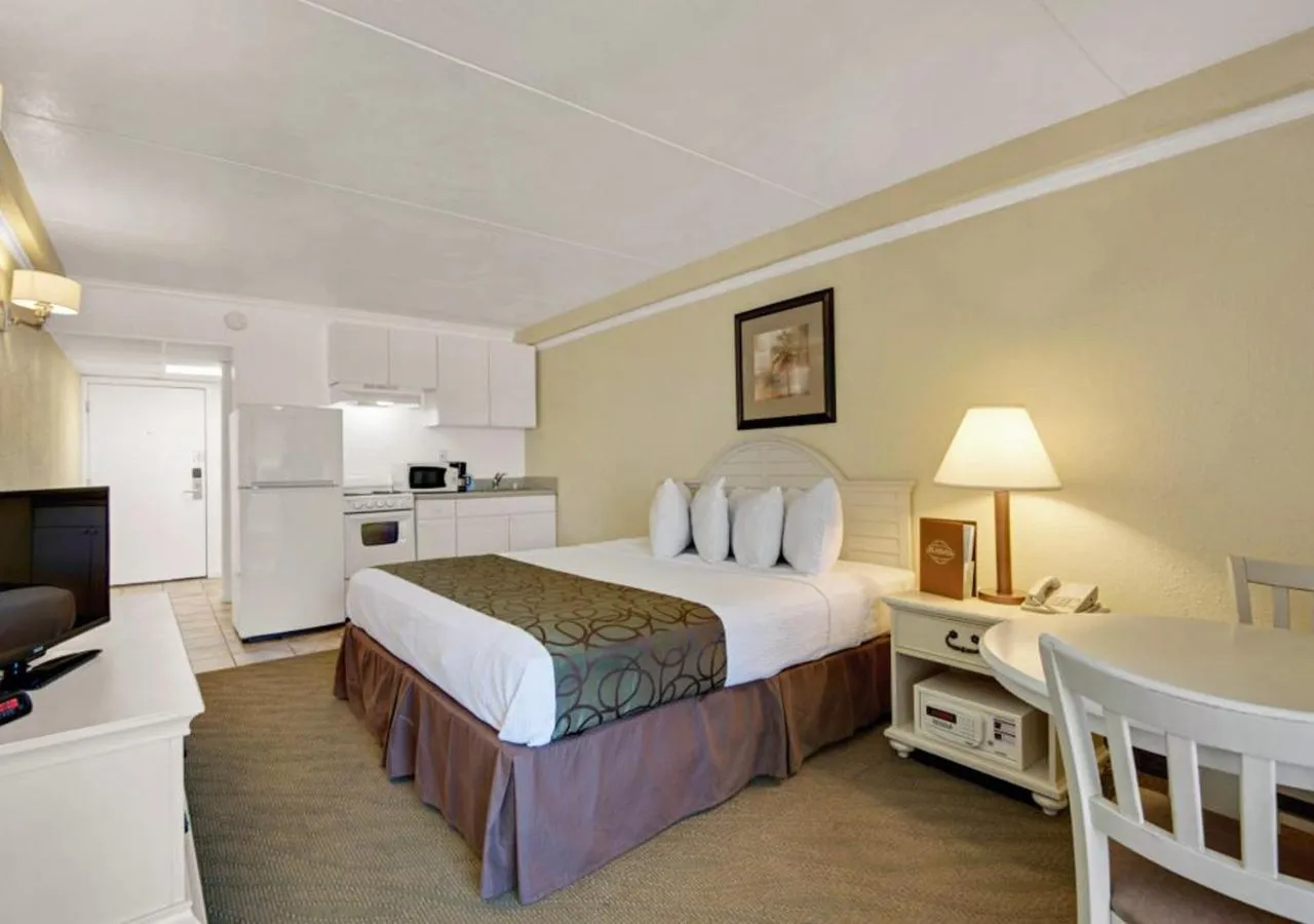 Photo of the whole room in Ramada by Wyndham Panama City Beach / Beachfront