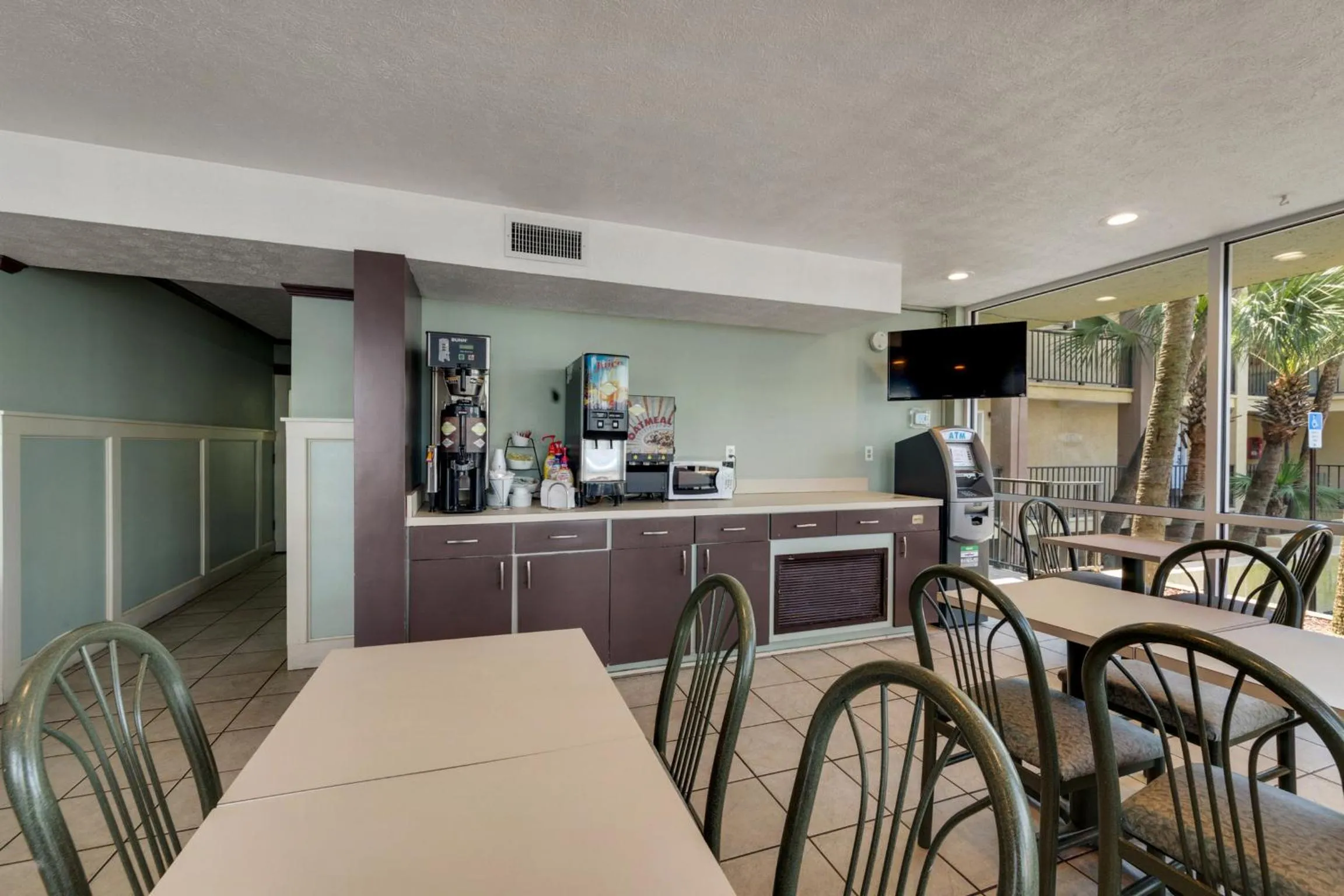 Continental breakfast in Ramada by Wyndham Panama City Beach / Beachfront