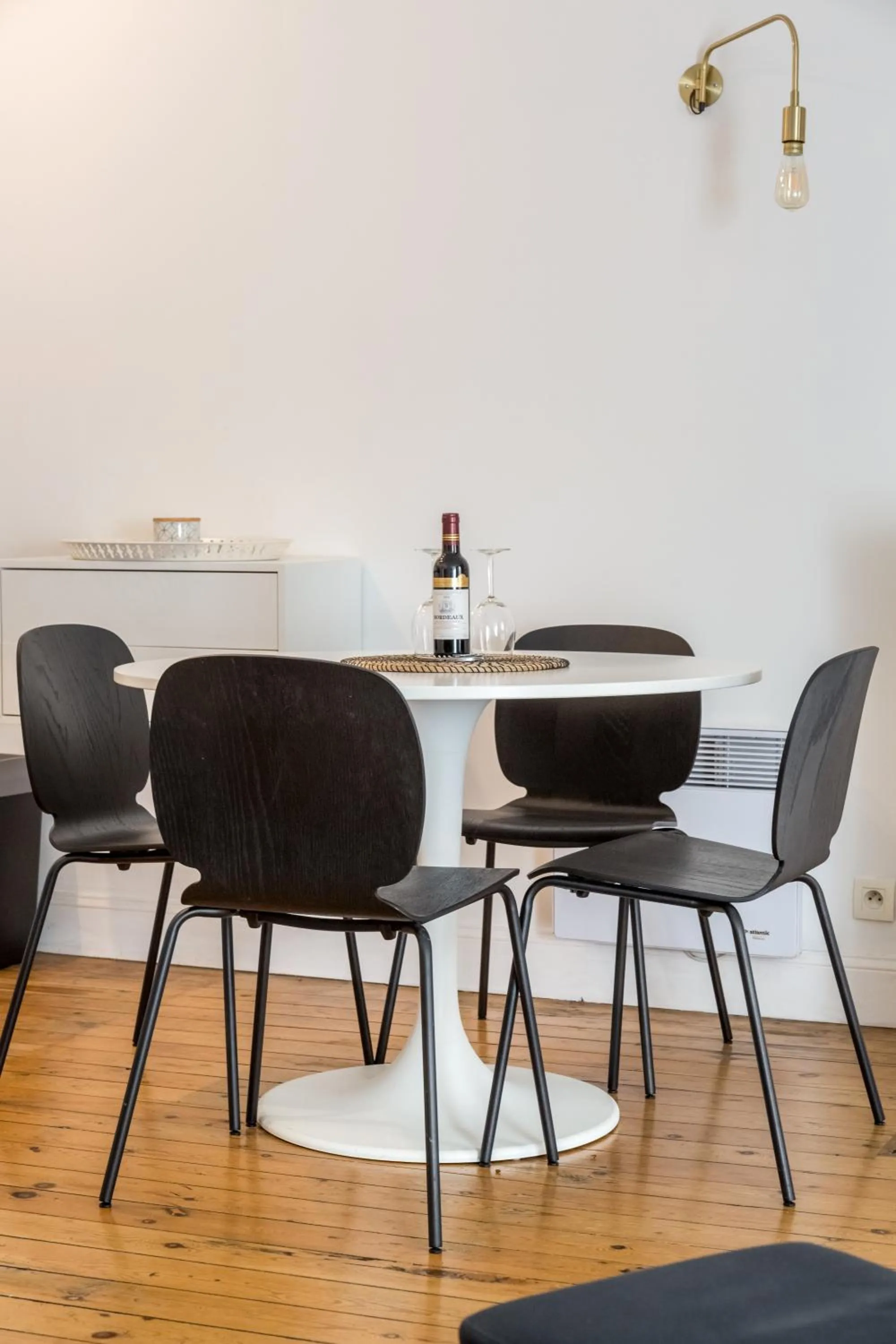 Seating area in Bordeaux Bouquiere