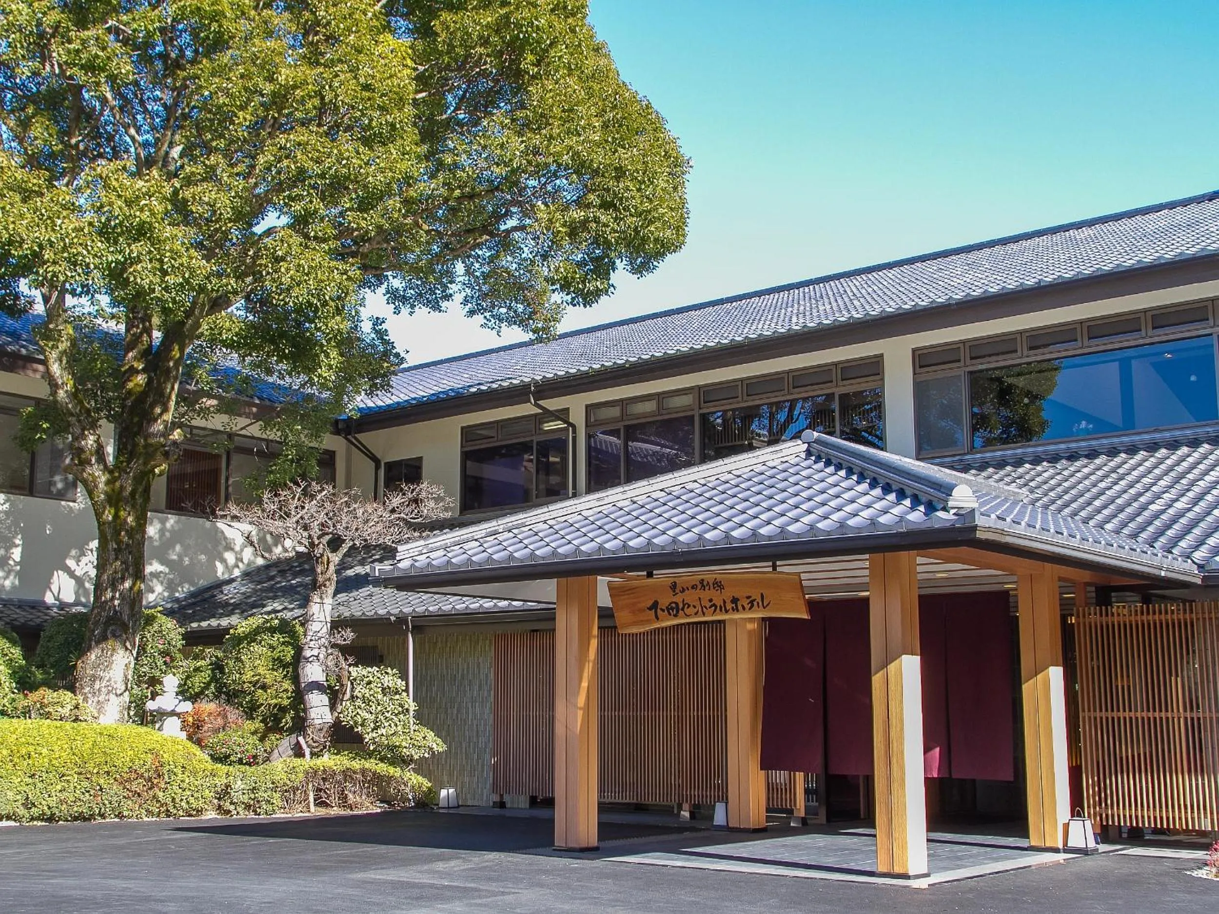 Property building in Shimoda Central Hotel