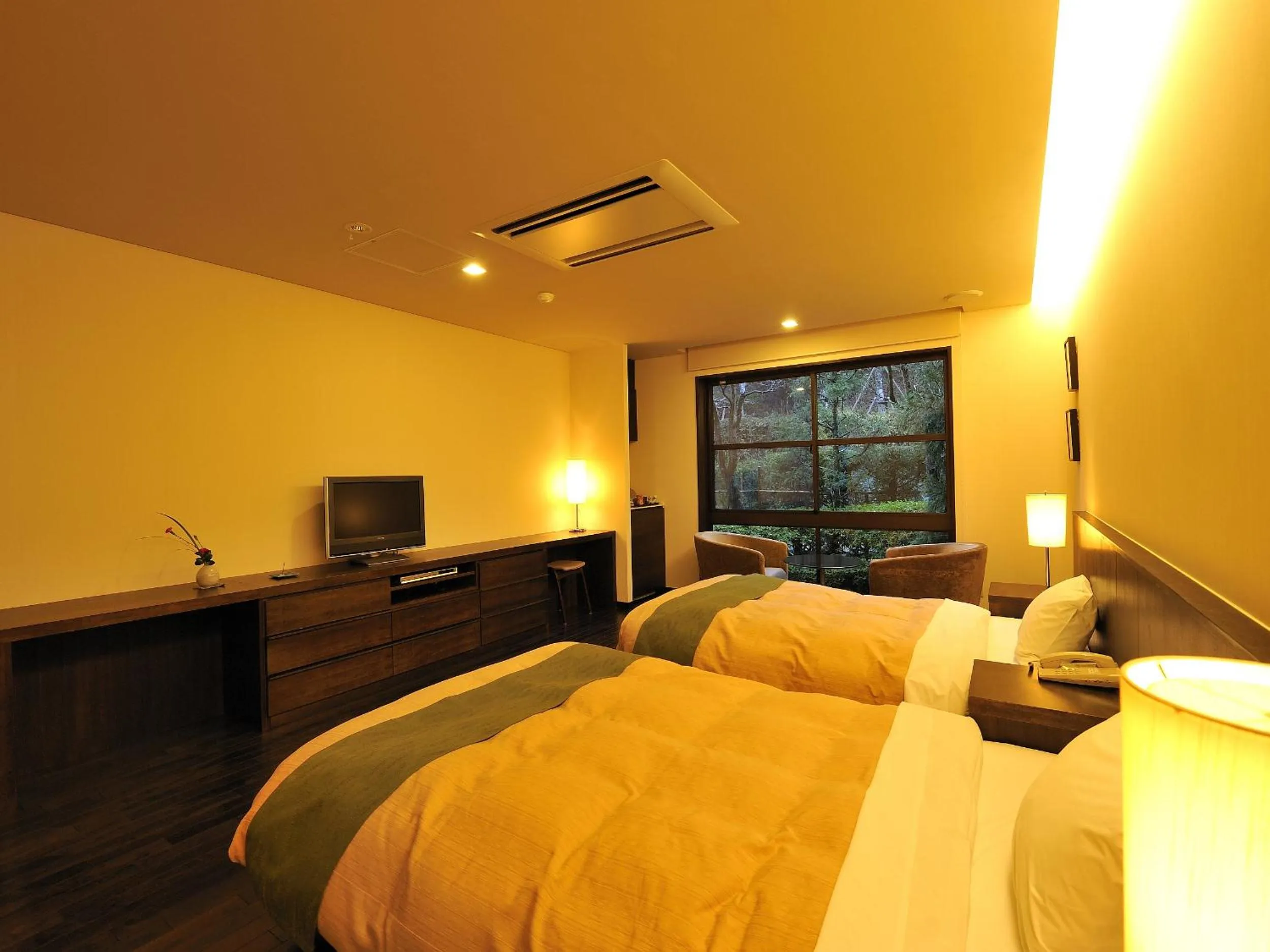 Hot Spring Bath, Bed in Shimoda Central Hotel