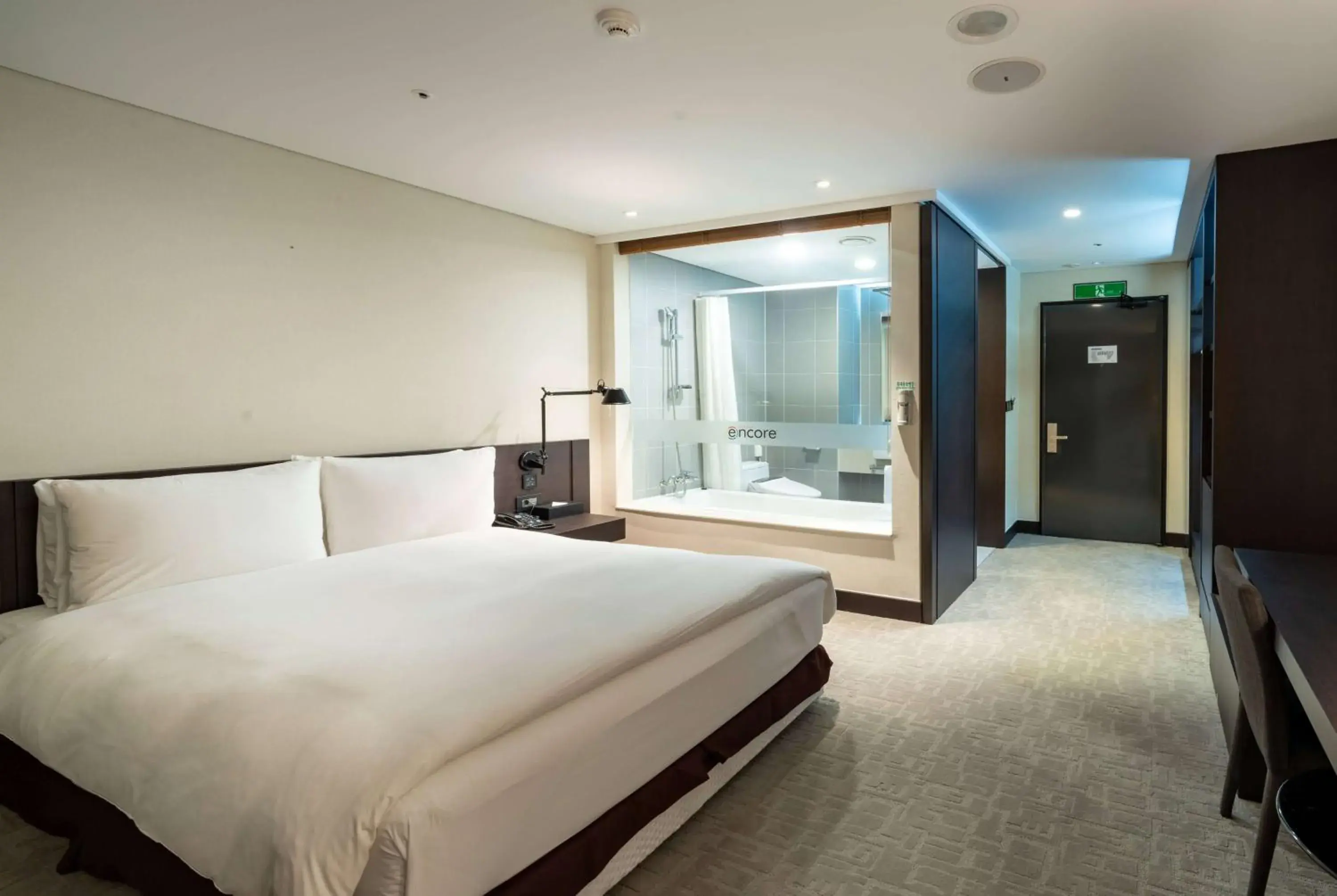 Photo of the whole room, Bed in Ramada Encore by Wyndham CheonAn Photo of the whole room, Bed in Ramada Encore by Wyndham CheonAn