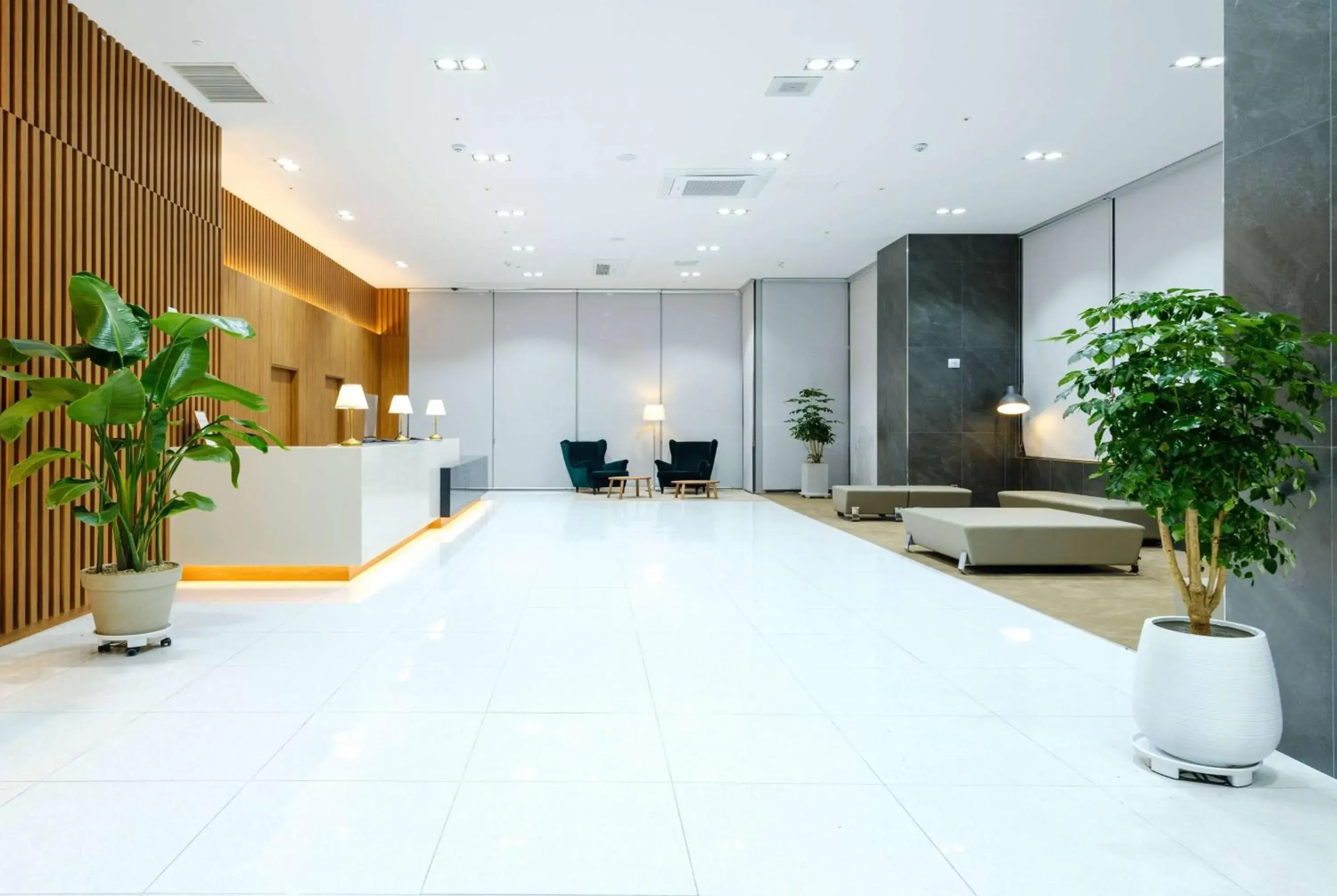 Lobby or reception in Ramada Encore by Wyndham CheonAn Lobby or reception in Ramada Encore by Wyndham CheonAn
