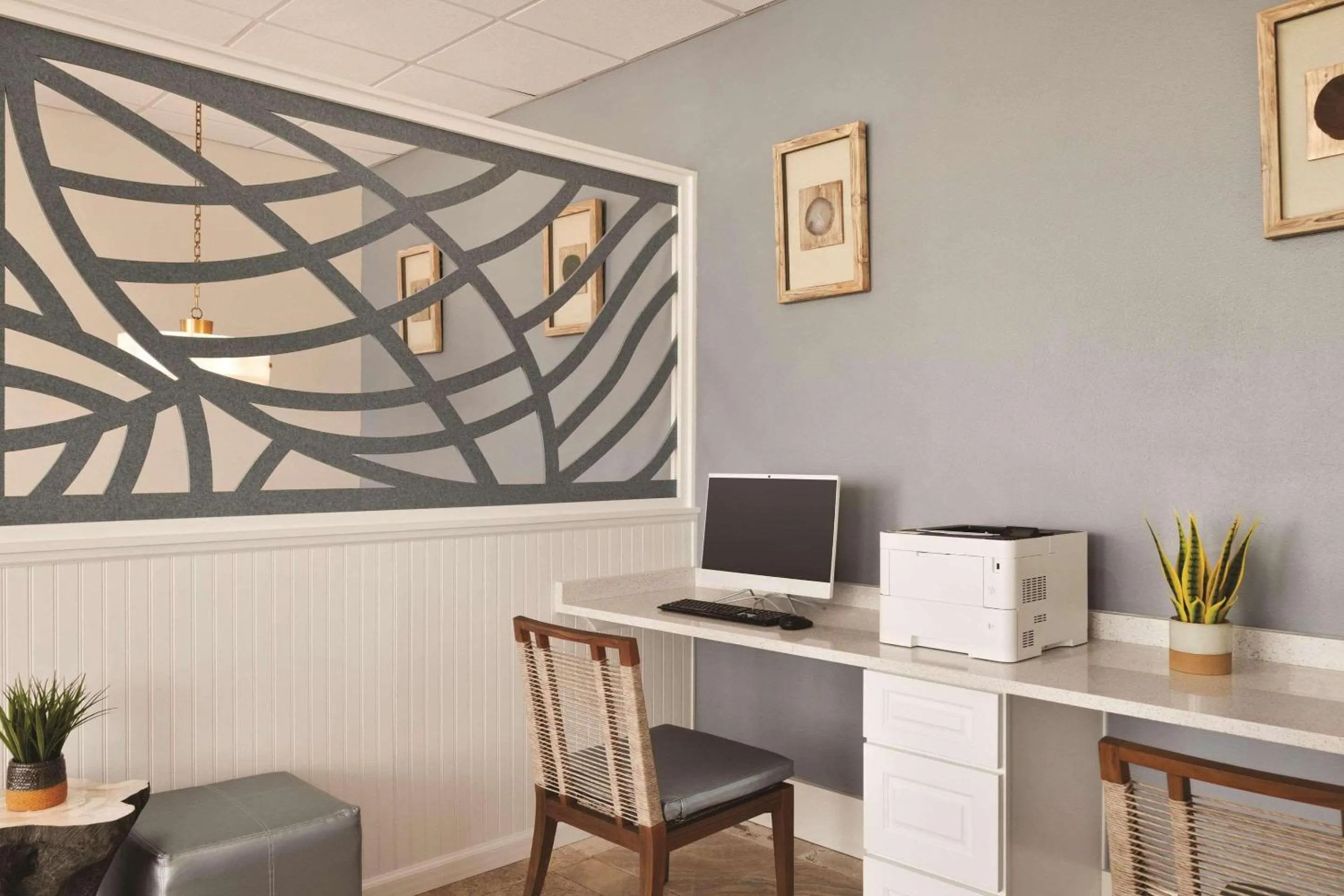 Business facilities in Radisson Beachfront Hotel - Panama City Beach