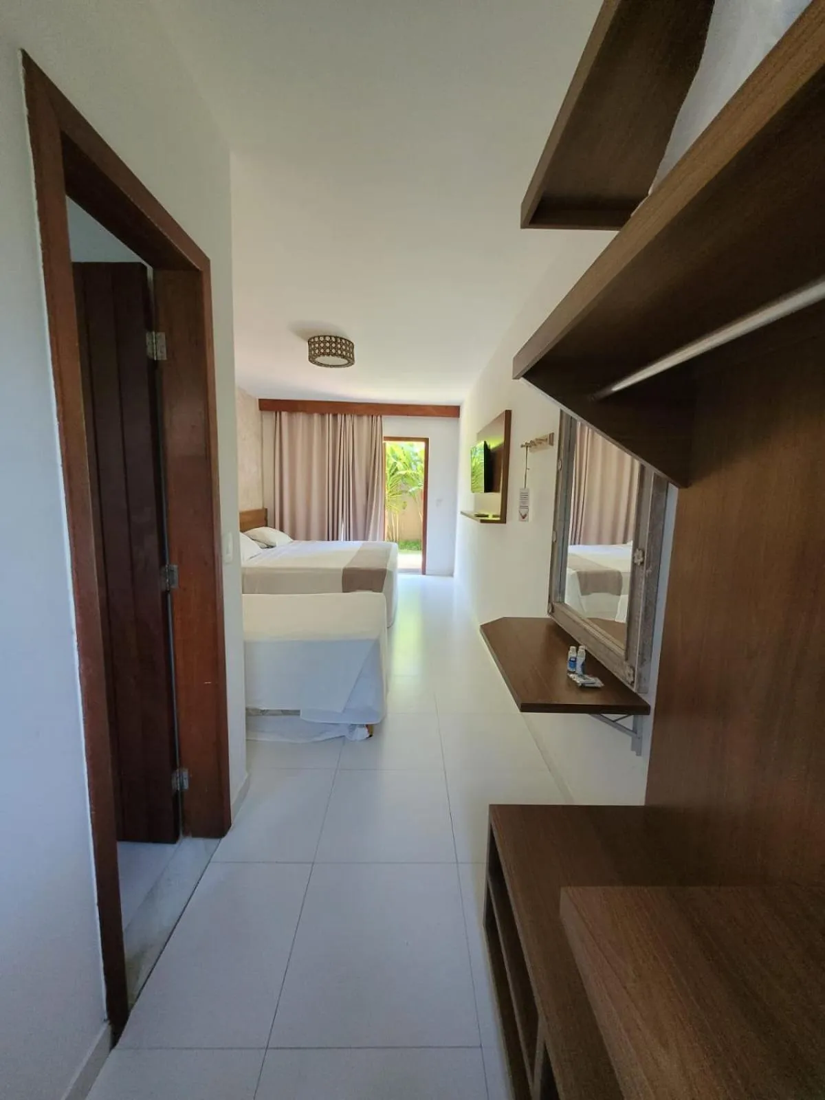 Bed in Aquarela Praia Hotel