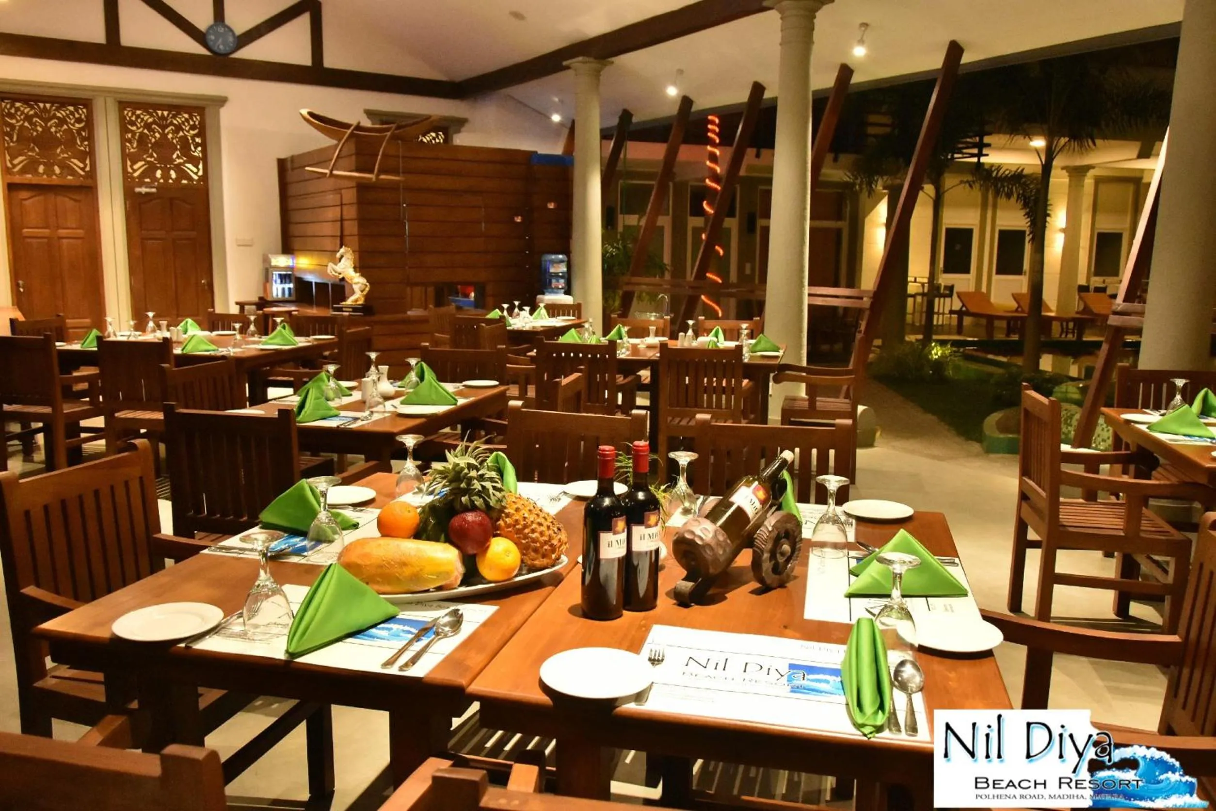 Restaurant/places to eat in Nil Diya Beach Resort
