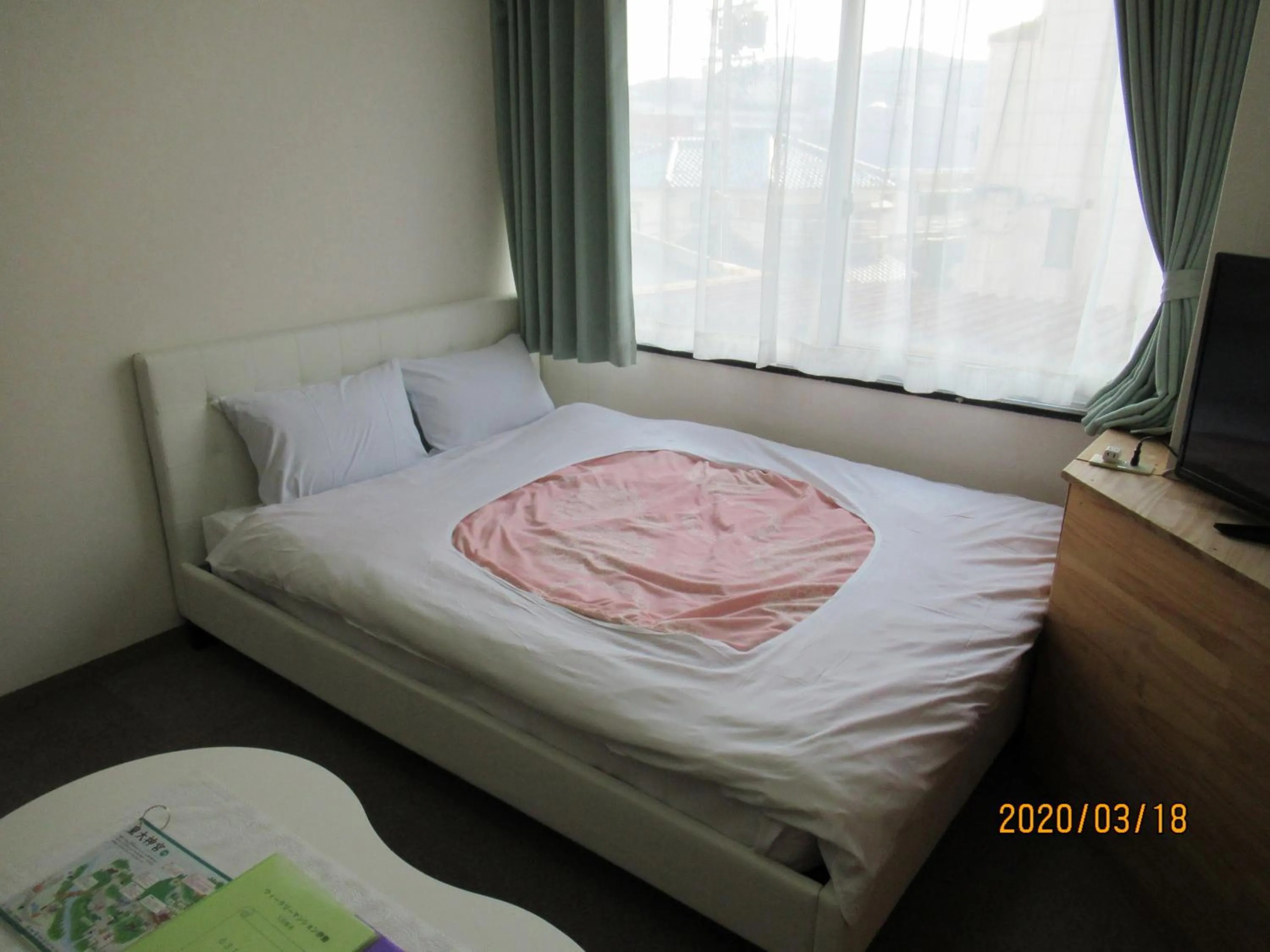 Bed in Weekly Mansion Ise No.6