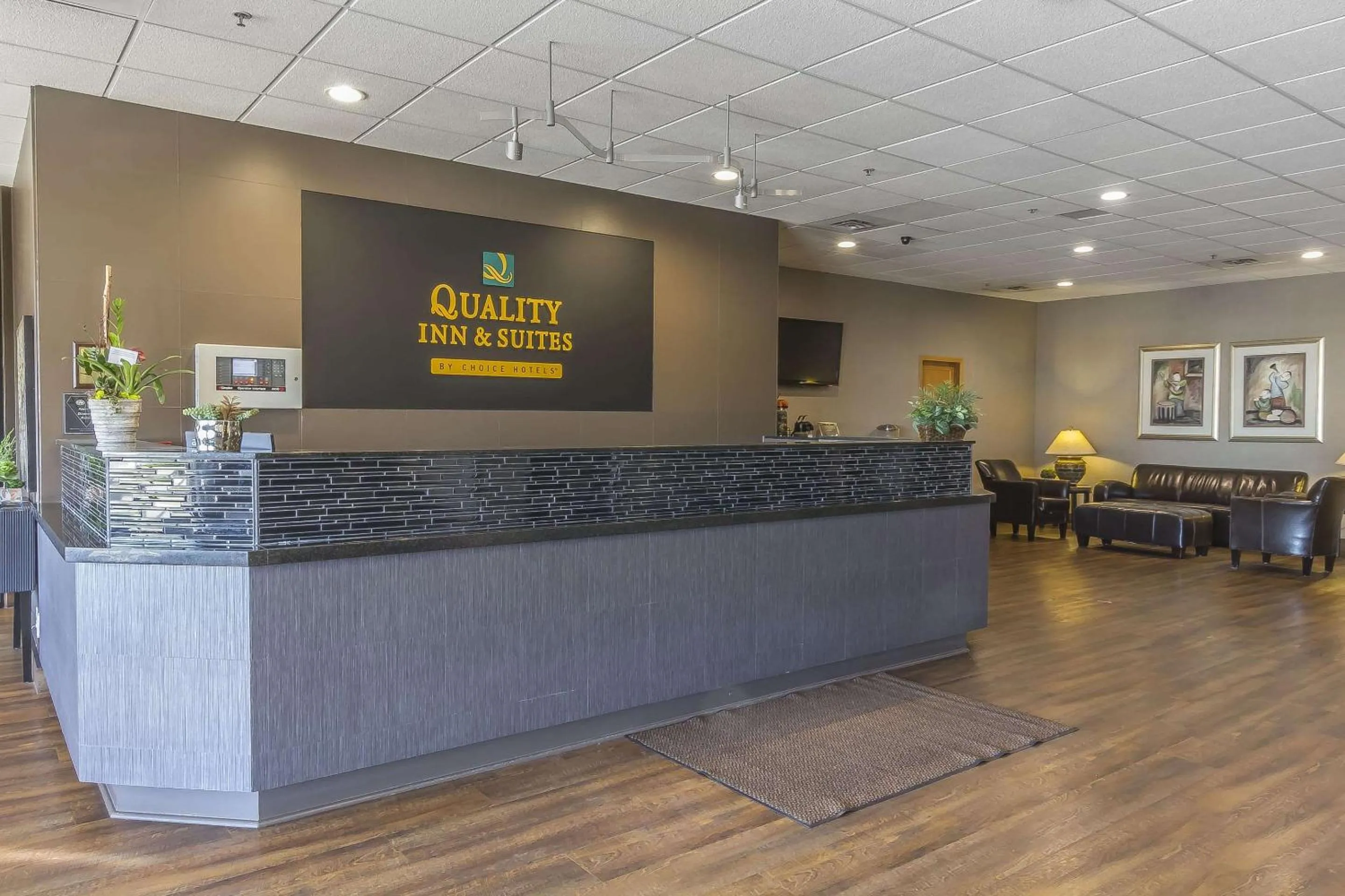 Lobby or reception in Quality Inn & Suites
