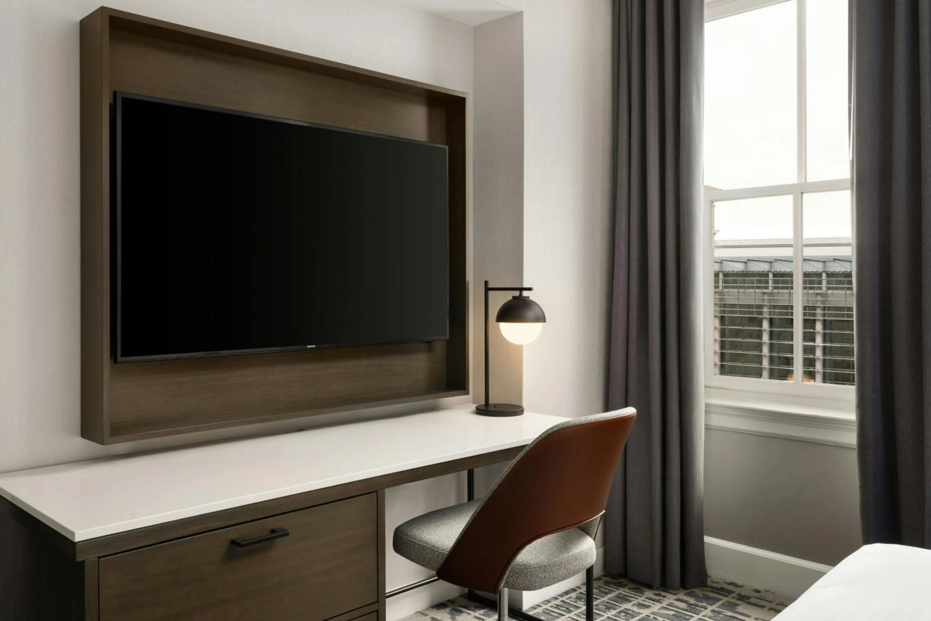 Photo of the whole room in Le Meridien Philadelphia