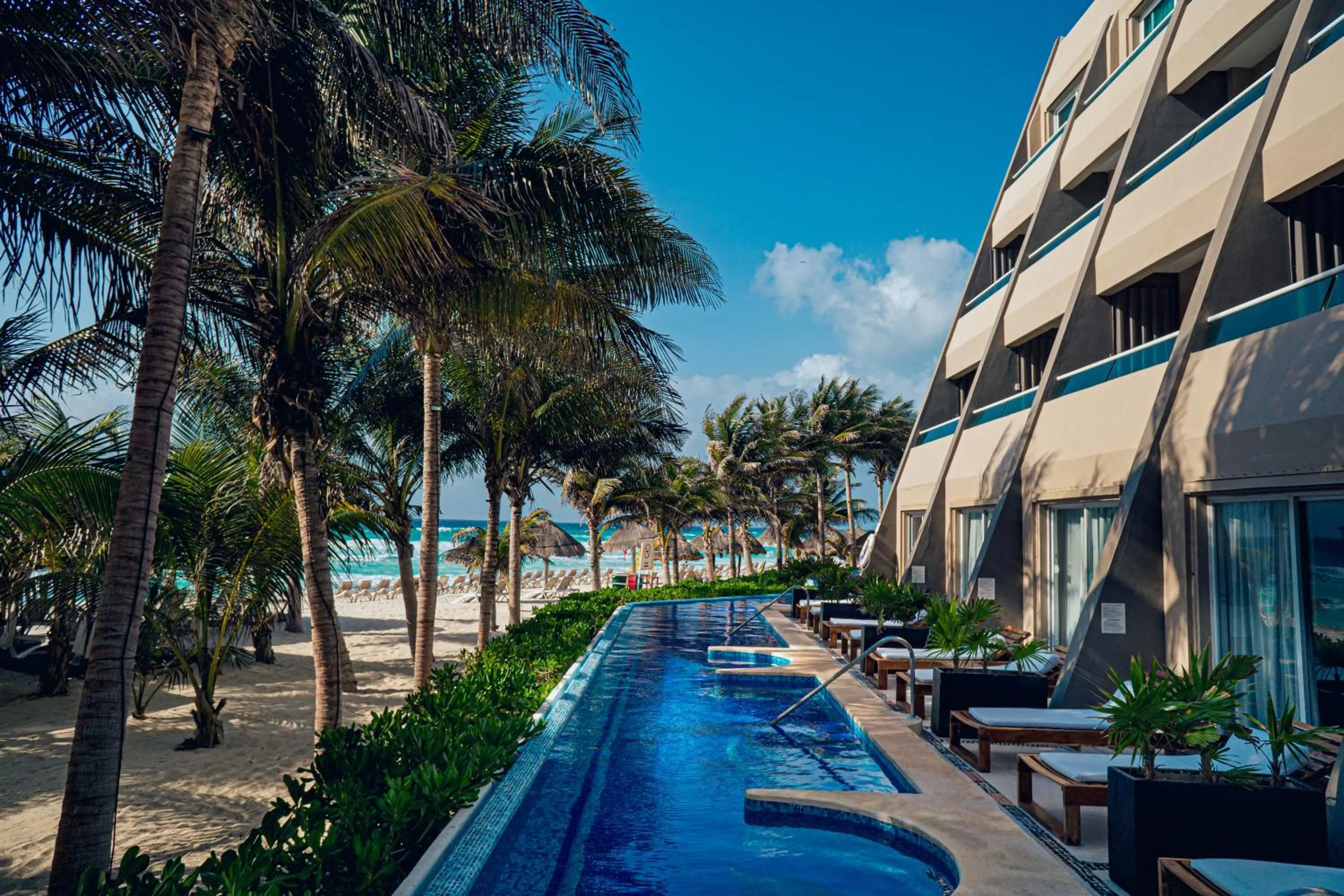 Day in Flamingo Cancun All Inclusive