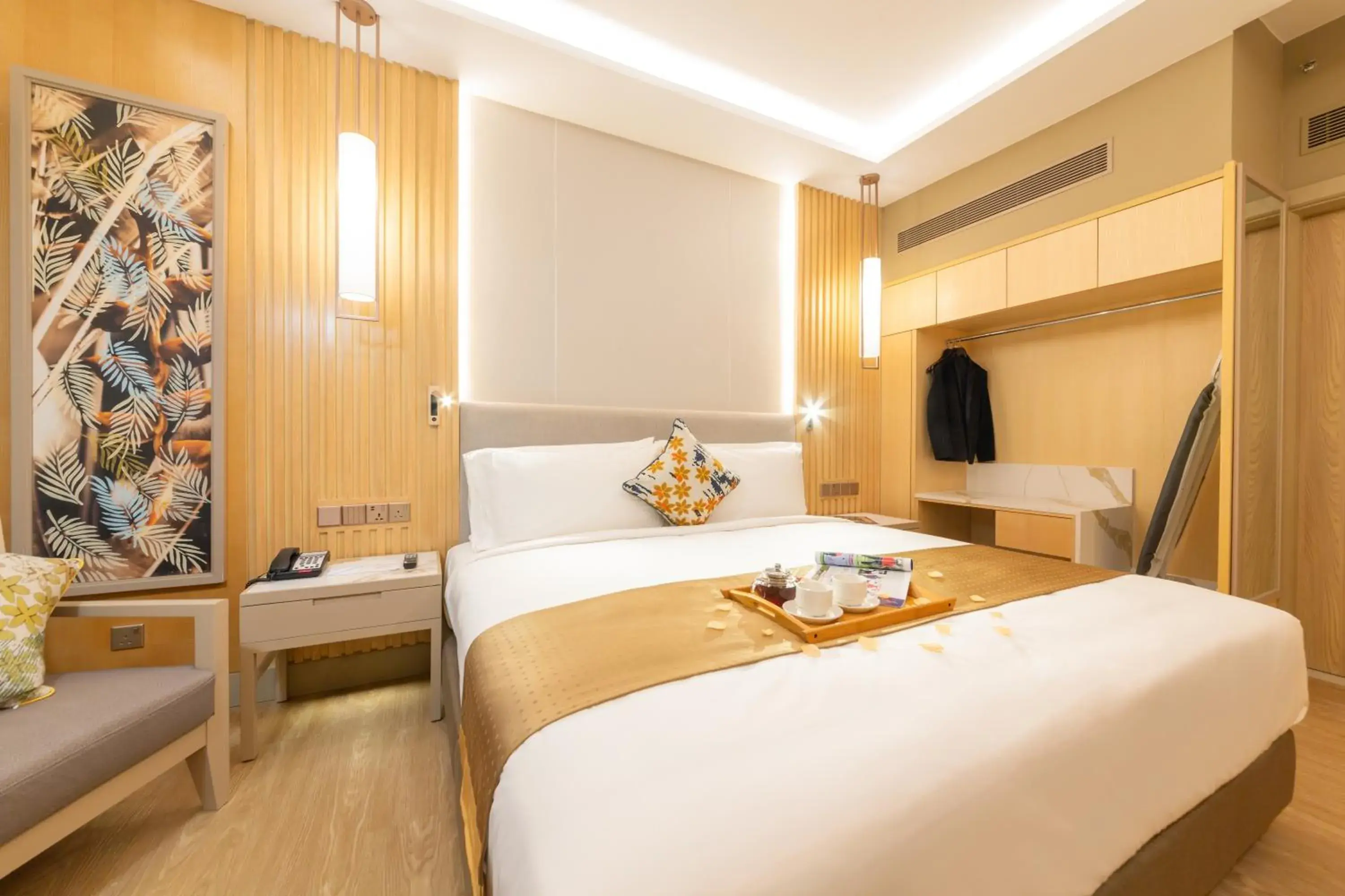 Bed in Glenmarie Hotel and Golf Resort Bed in Glenmarie Hotel and Golf Resort