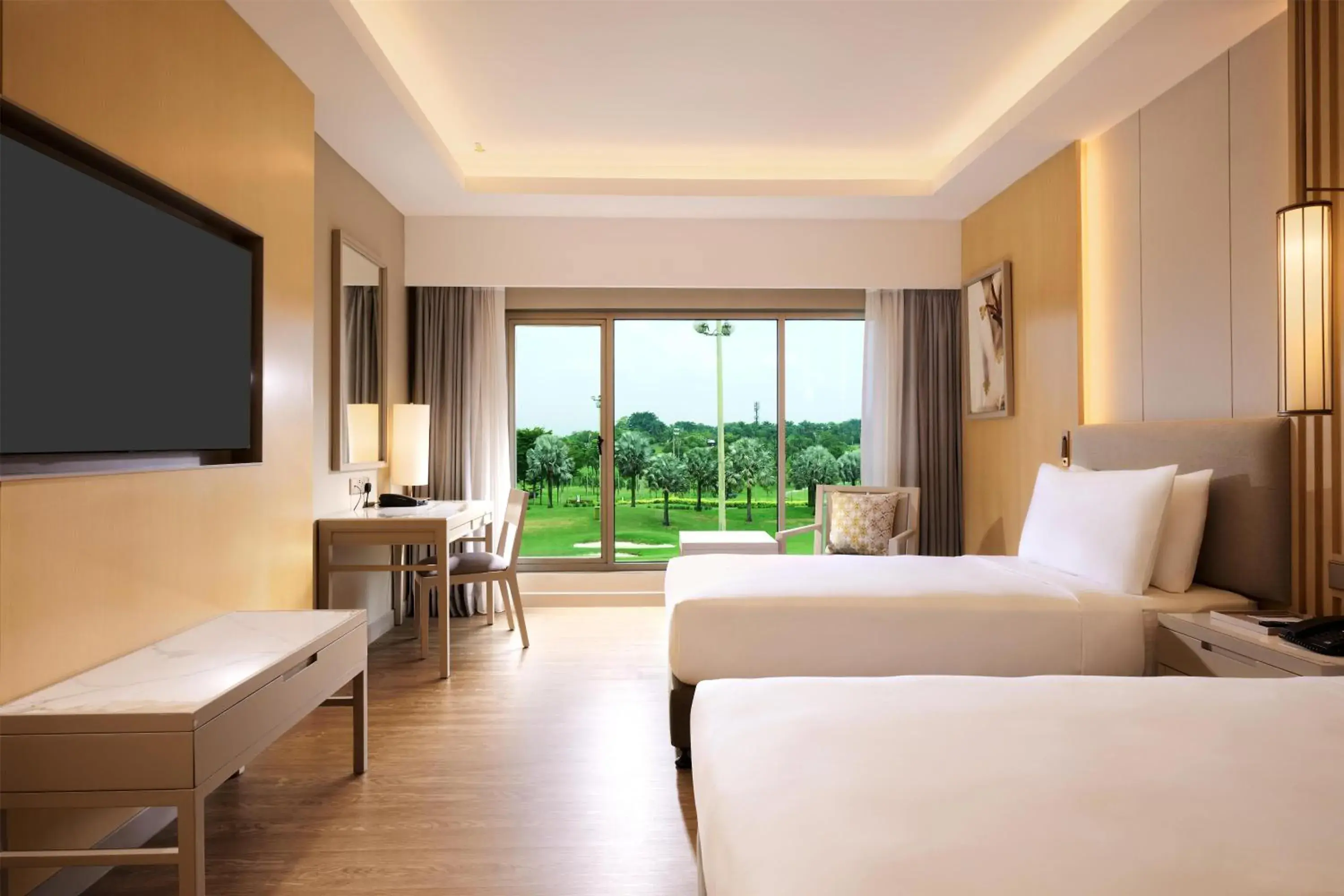 Twin Room with Pool View in Hilton Shah Alam Glenmarie Twin Room with Pool View in Hilton Shah Alam Glenmarie